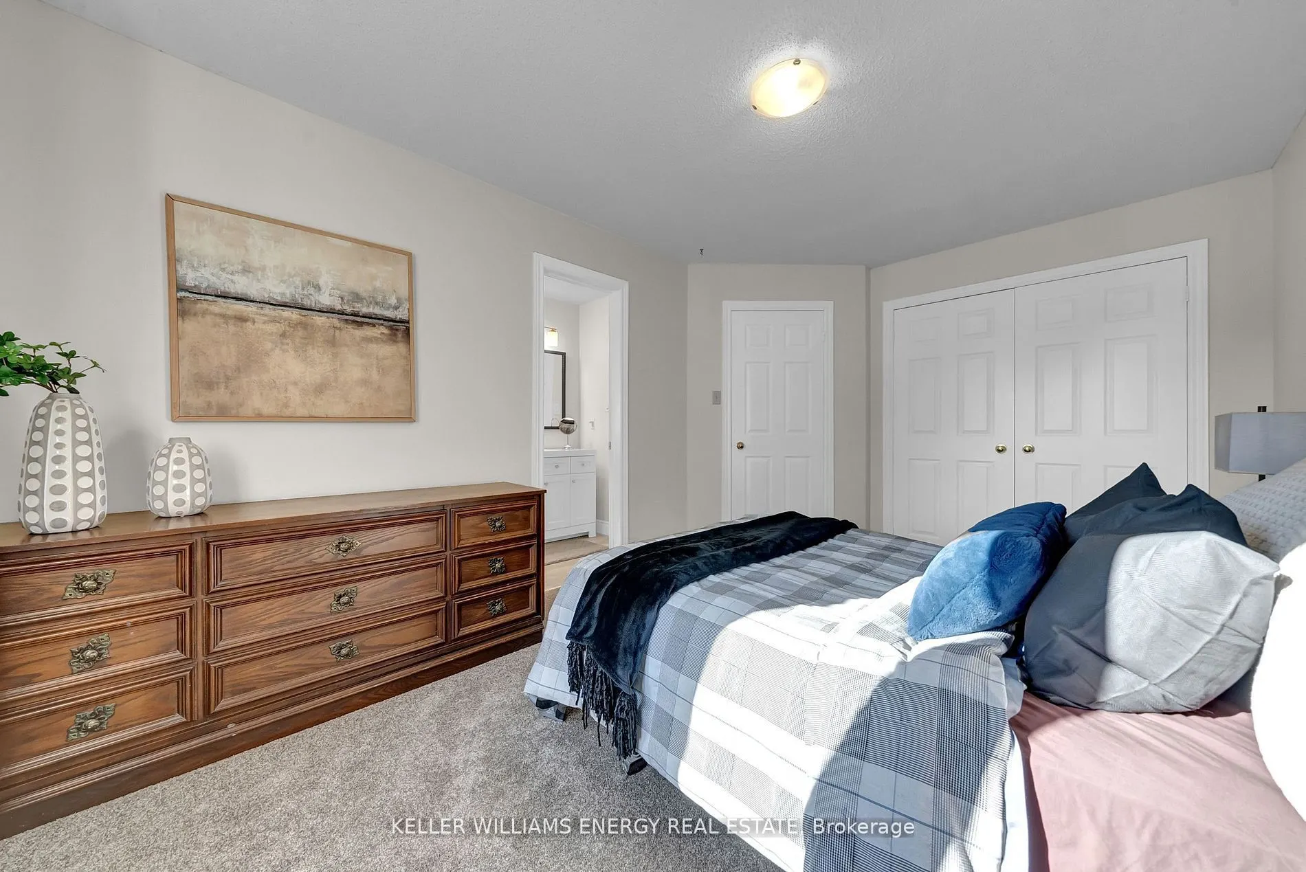 37 Poolton Crescent