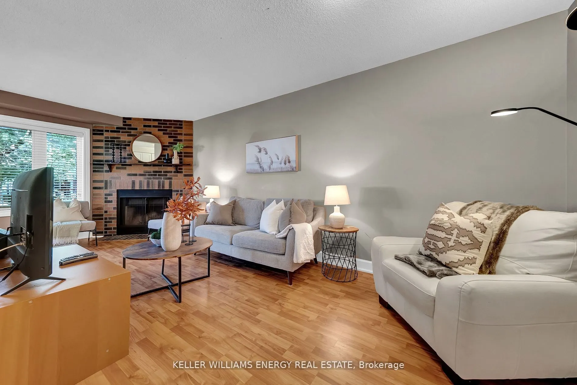 37 Poolton Crescent