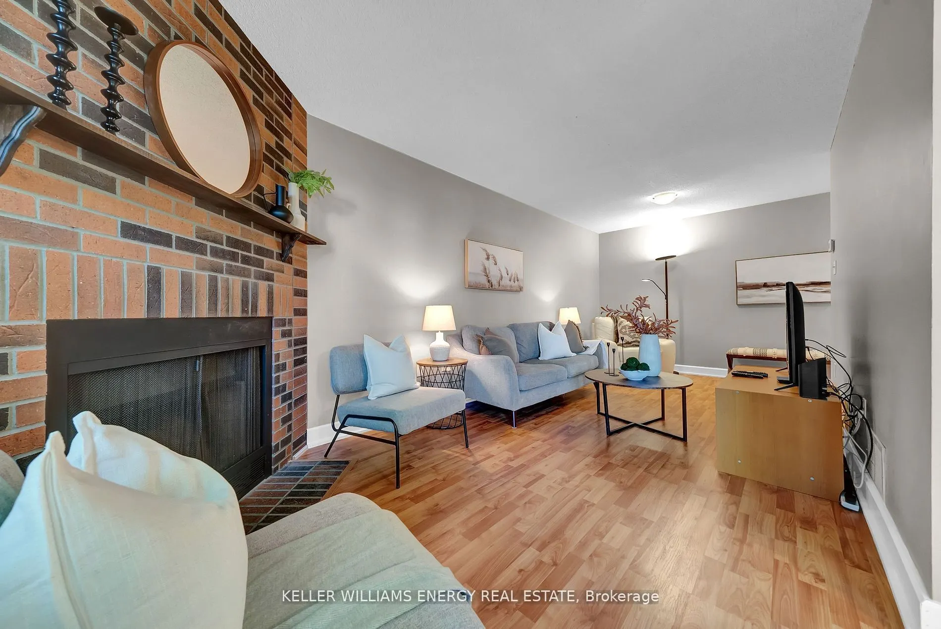 37 Poolton Crescent