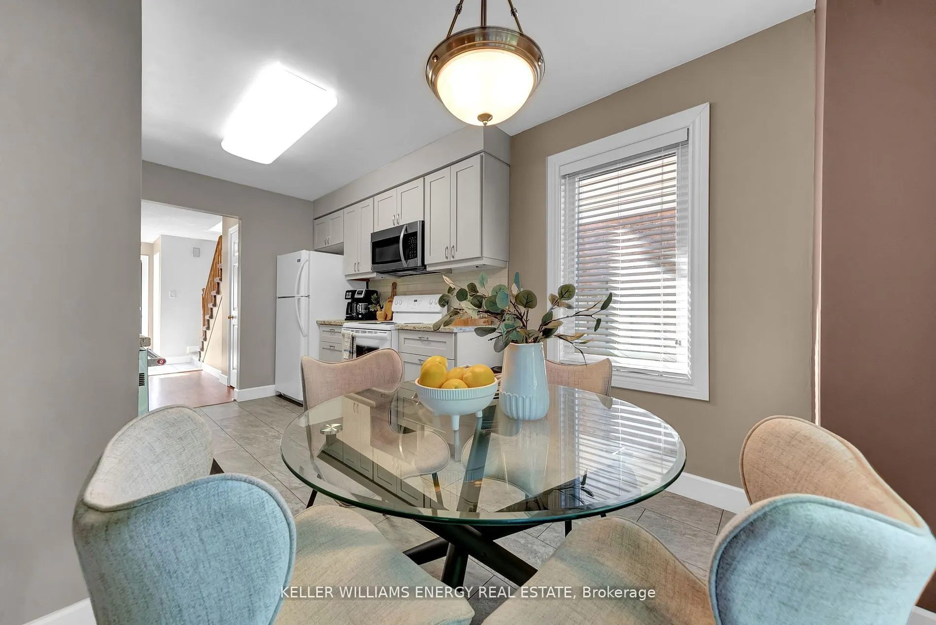 37 Poolton Crescent