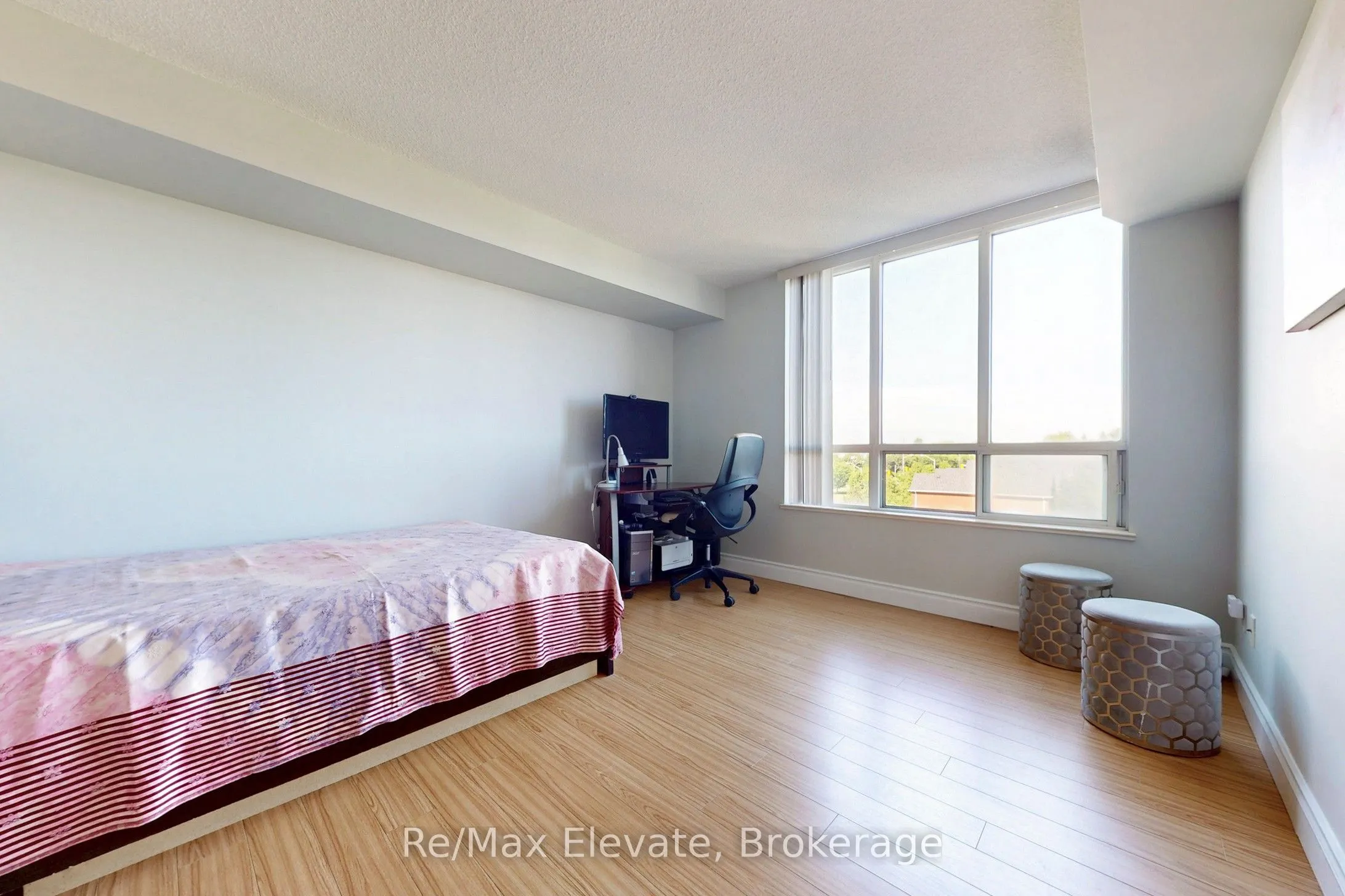 5039 Finch Avenue E, #705