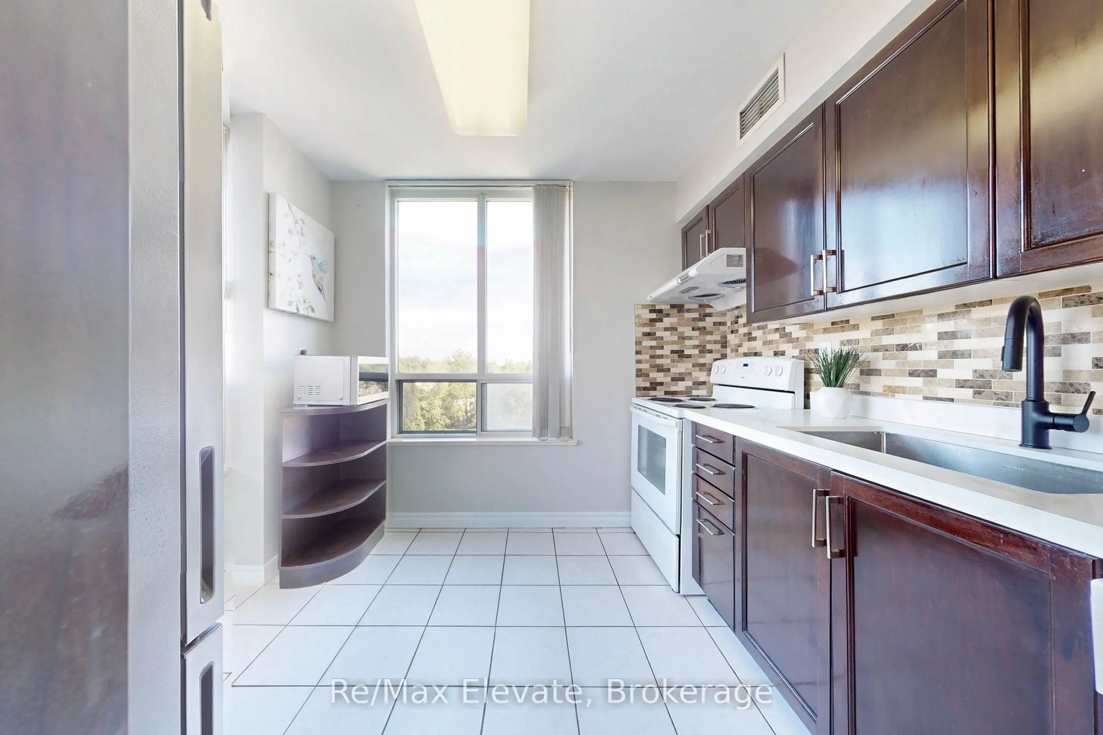 5039 Finch Avenue E, #705