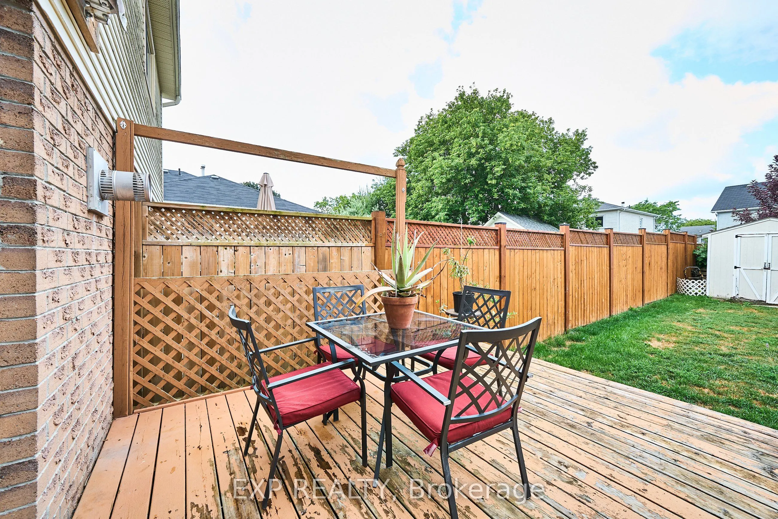 1386 Charter Crescent