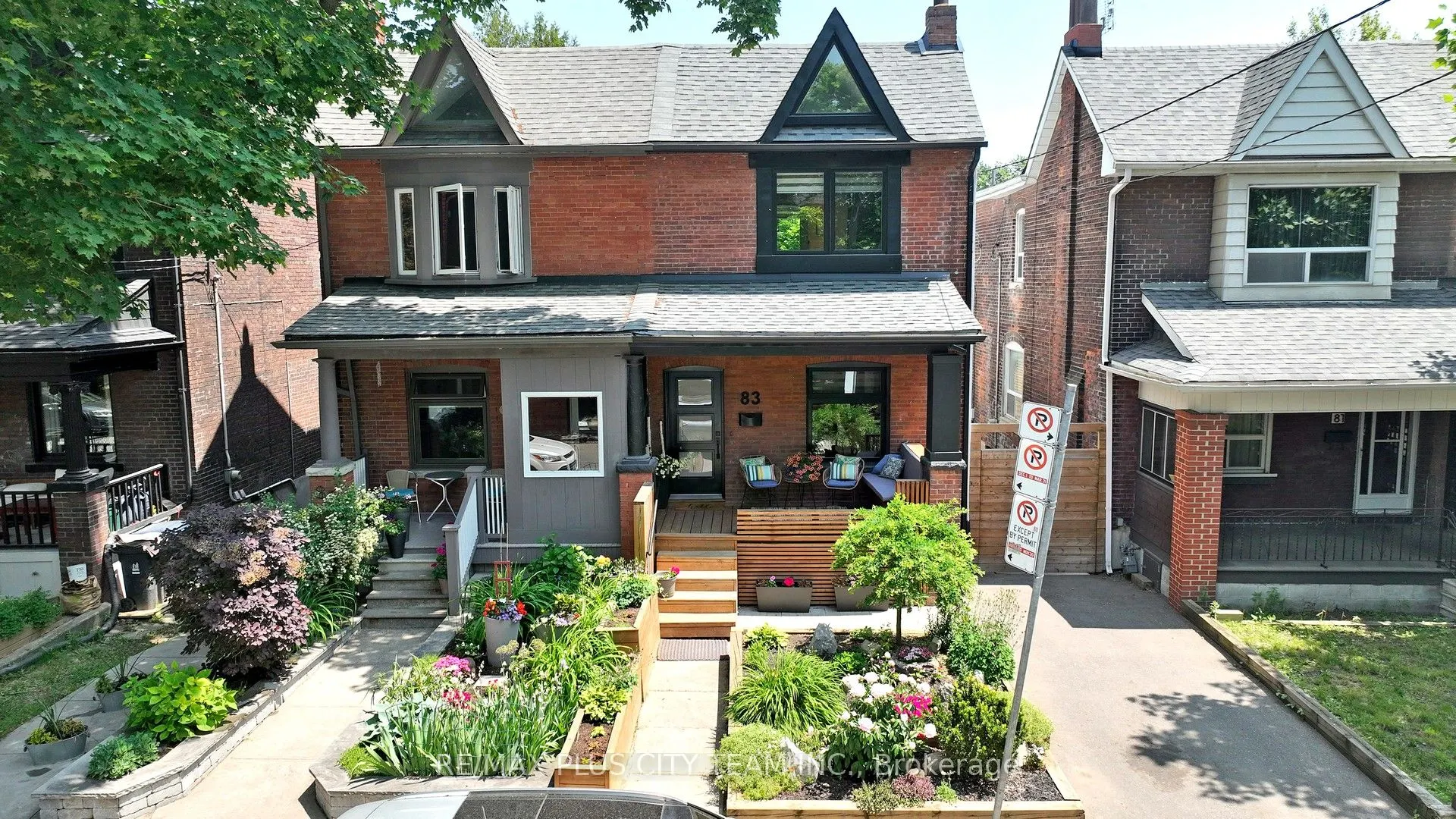83 Bertmount Avenue