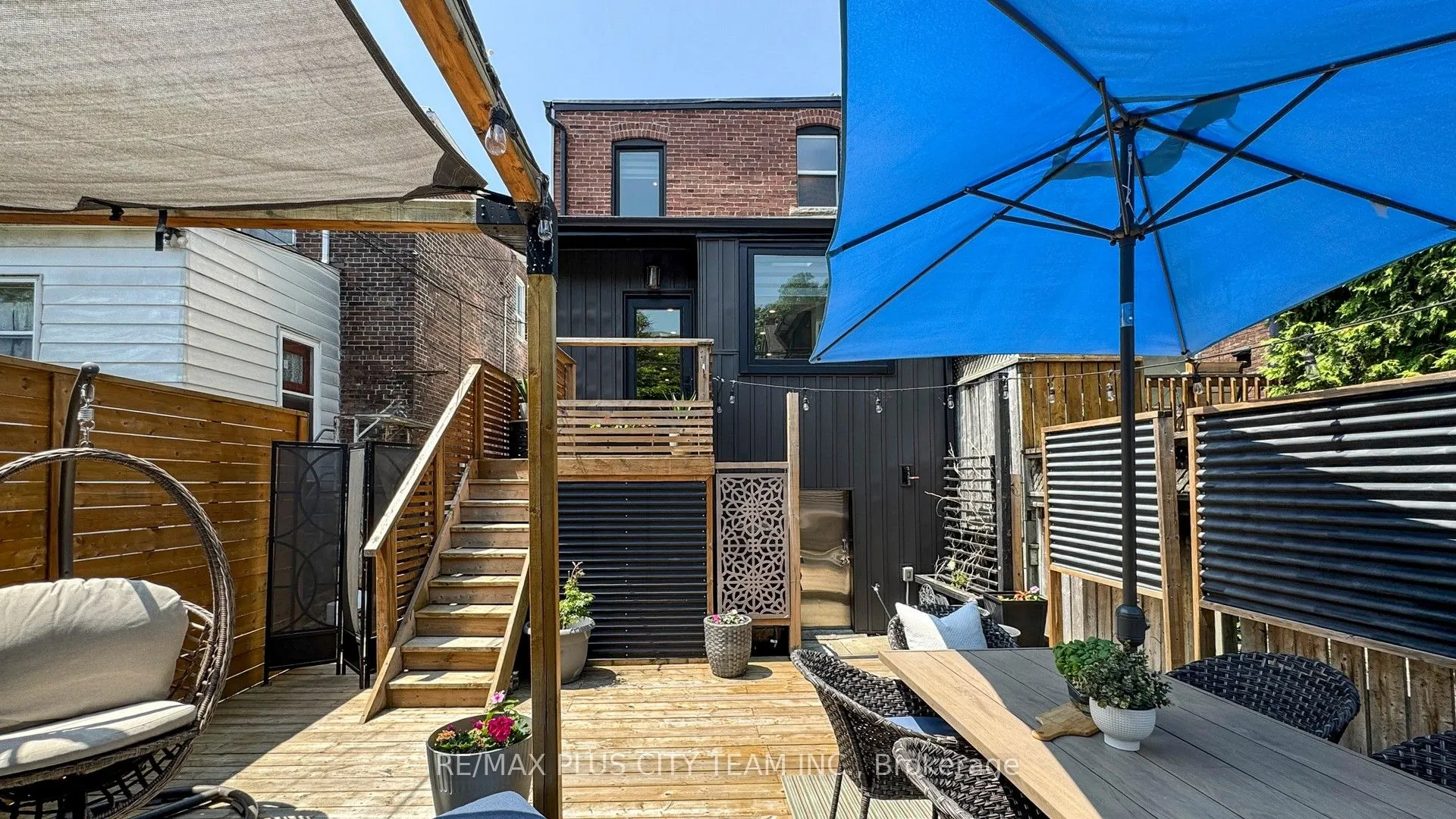 83 Bertmount Avenue