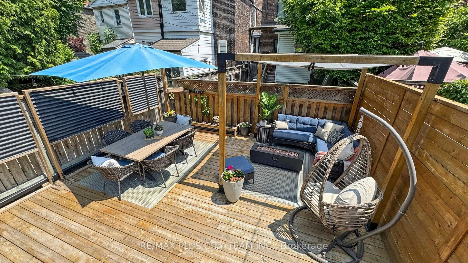 83 Bertmount Avenue