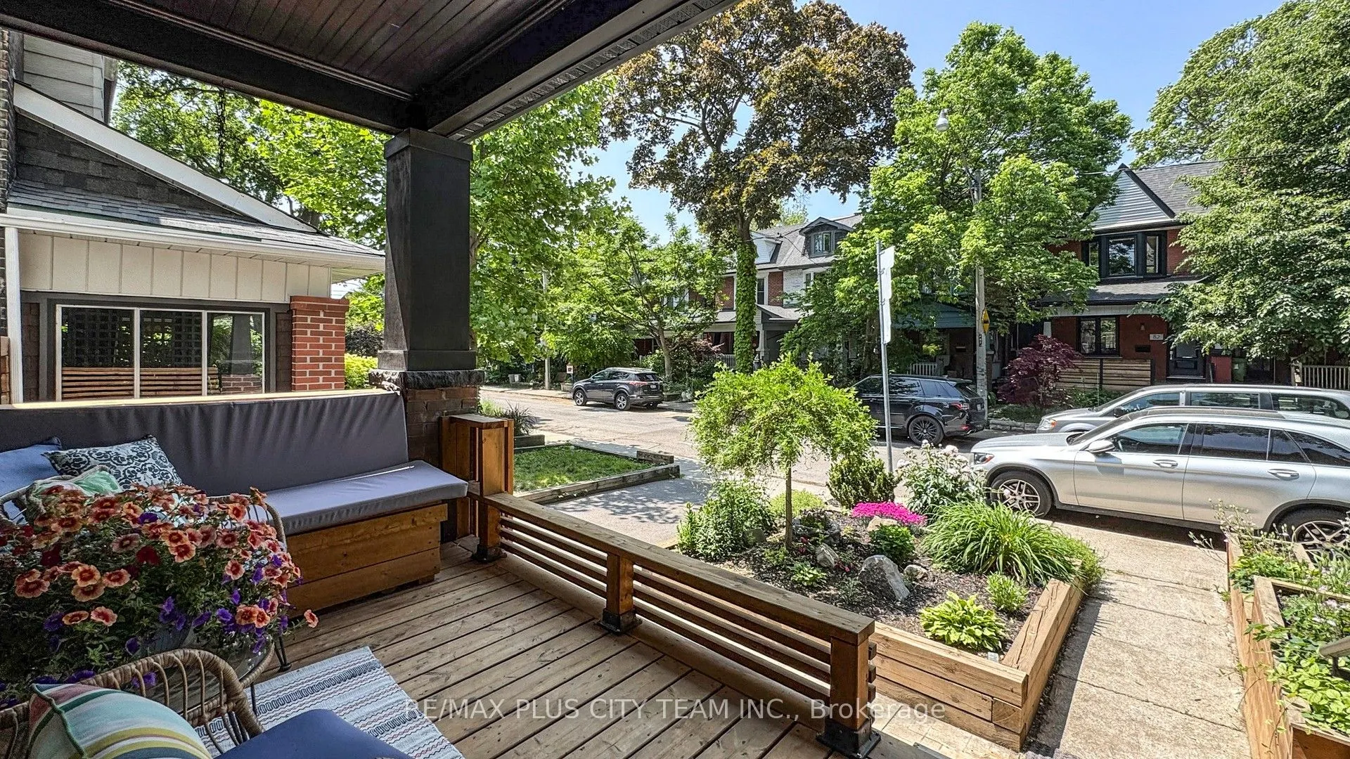 83 Bertmount Avenue