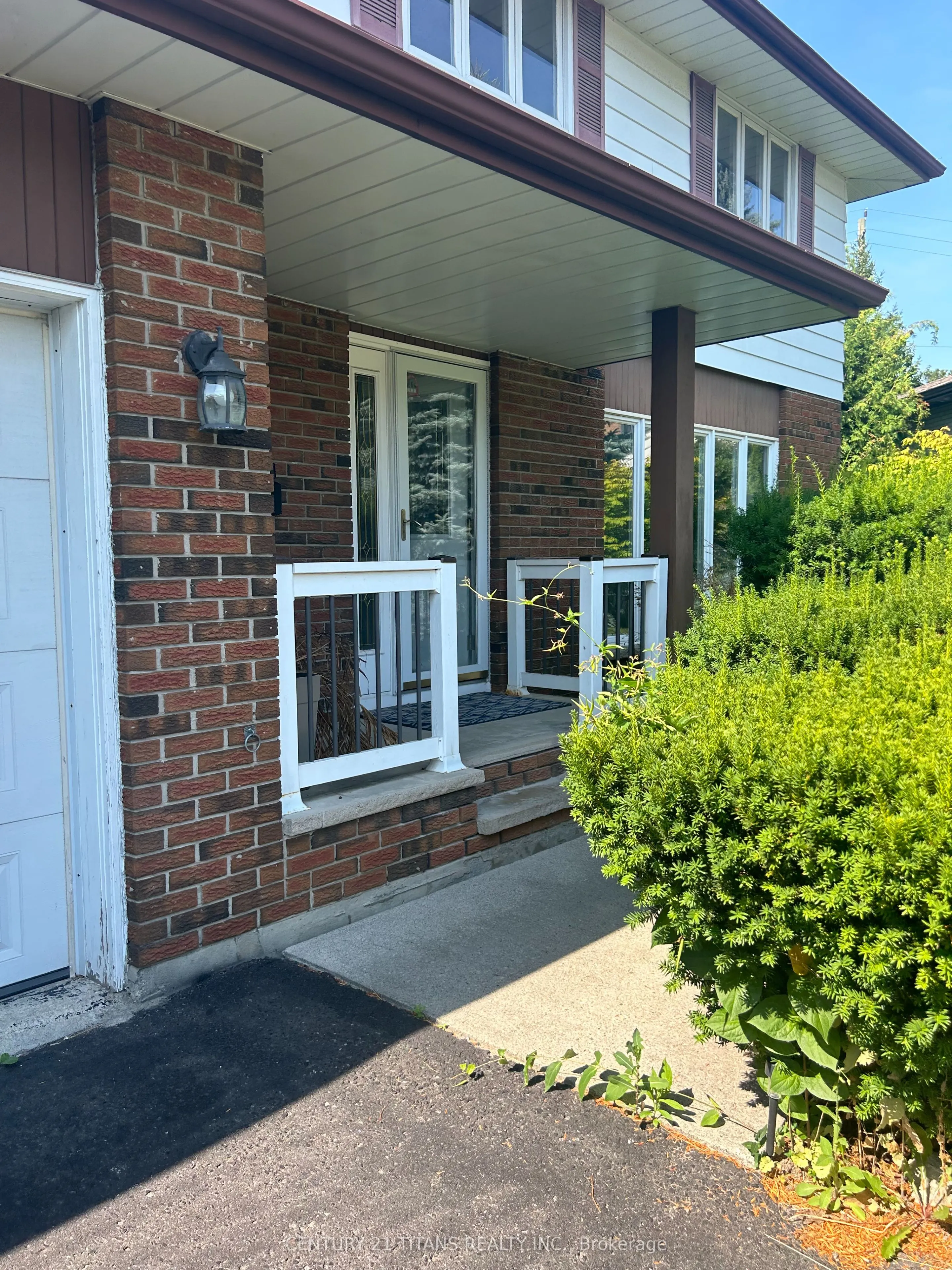 349 Carnaby Court, #Main