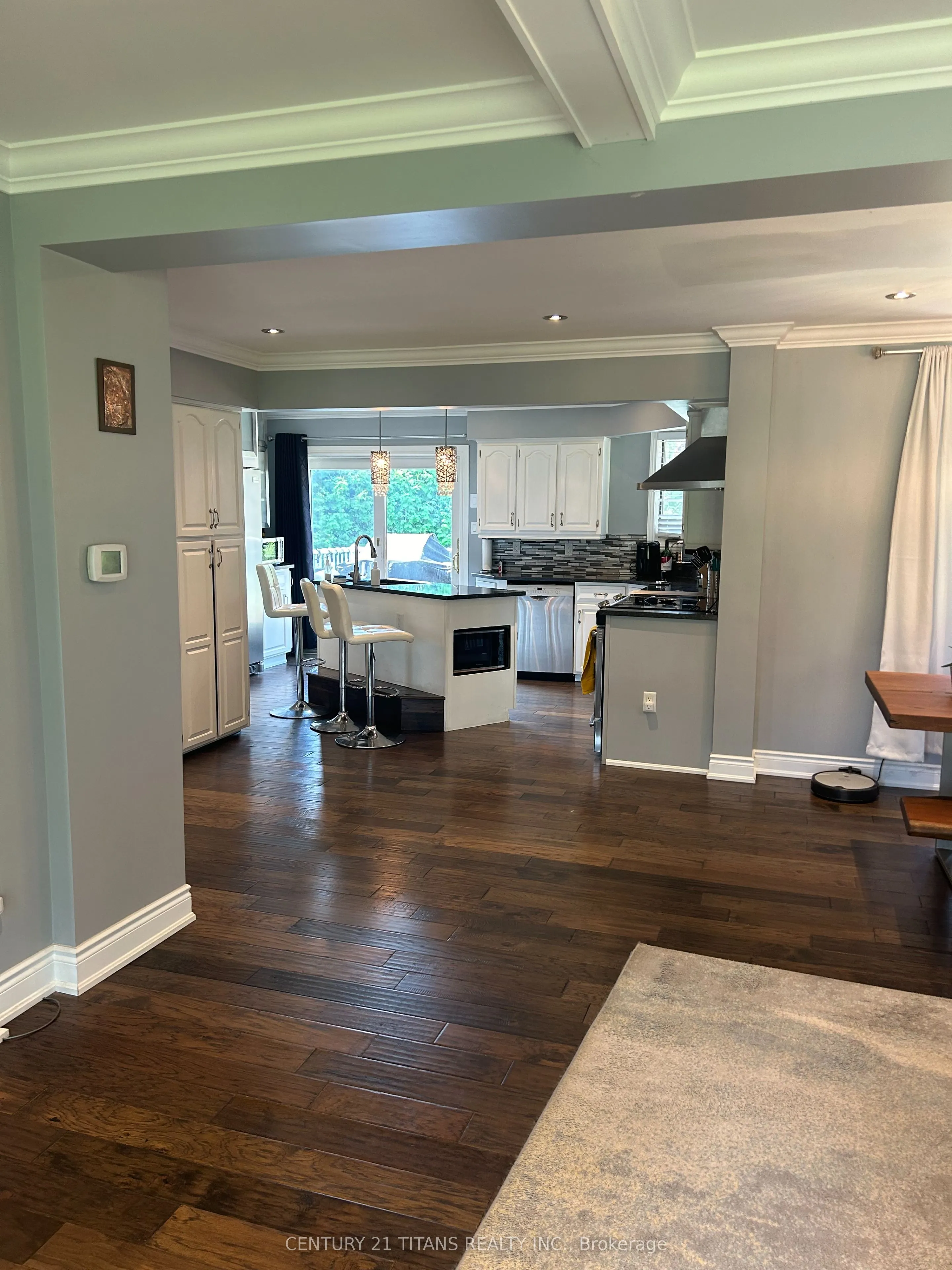 349 Carnaby Court, #Main