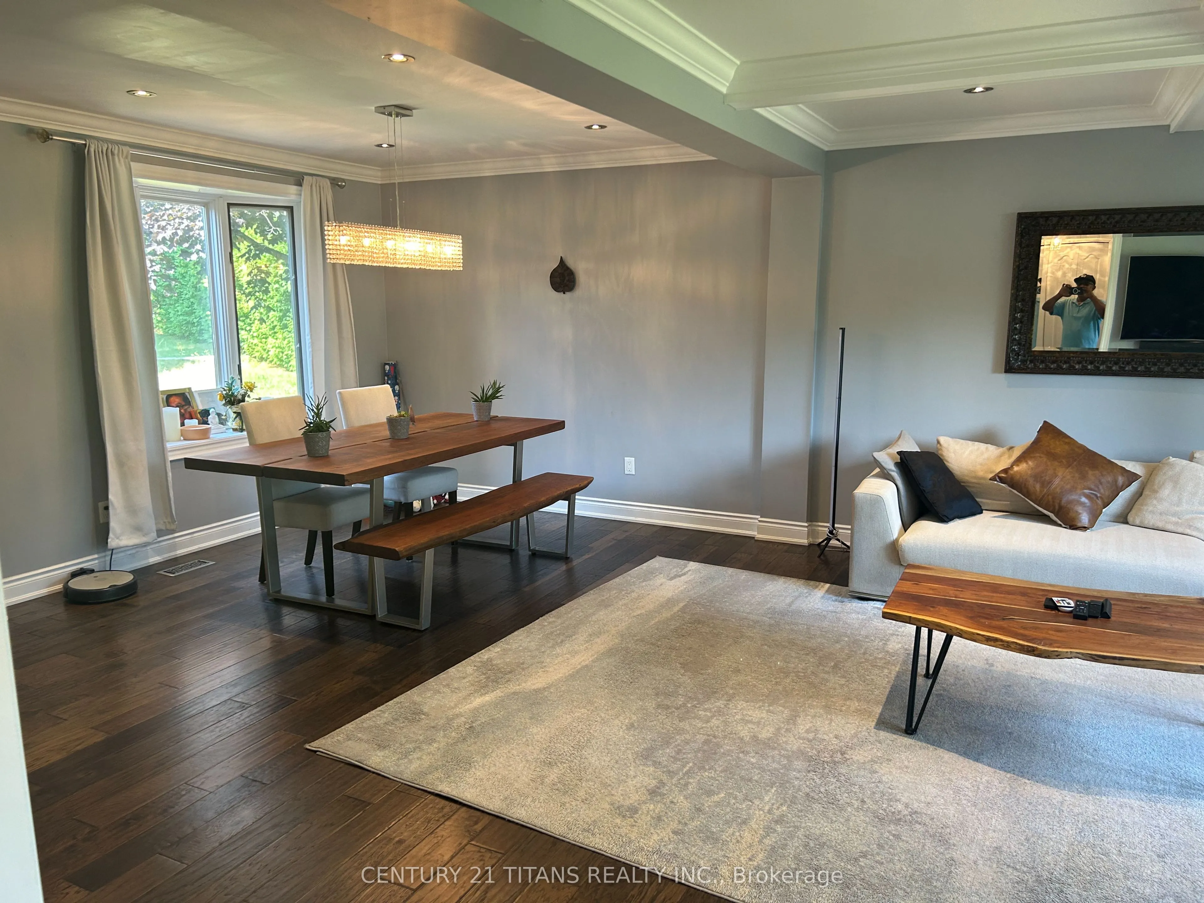 349 Carnaby Court, #Main