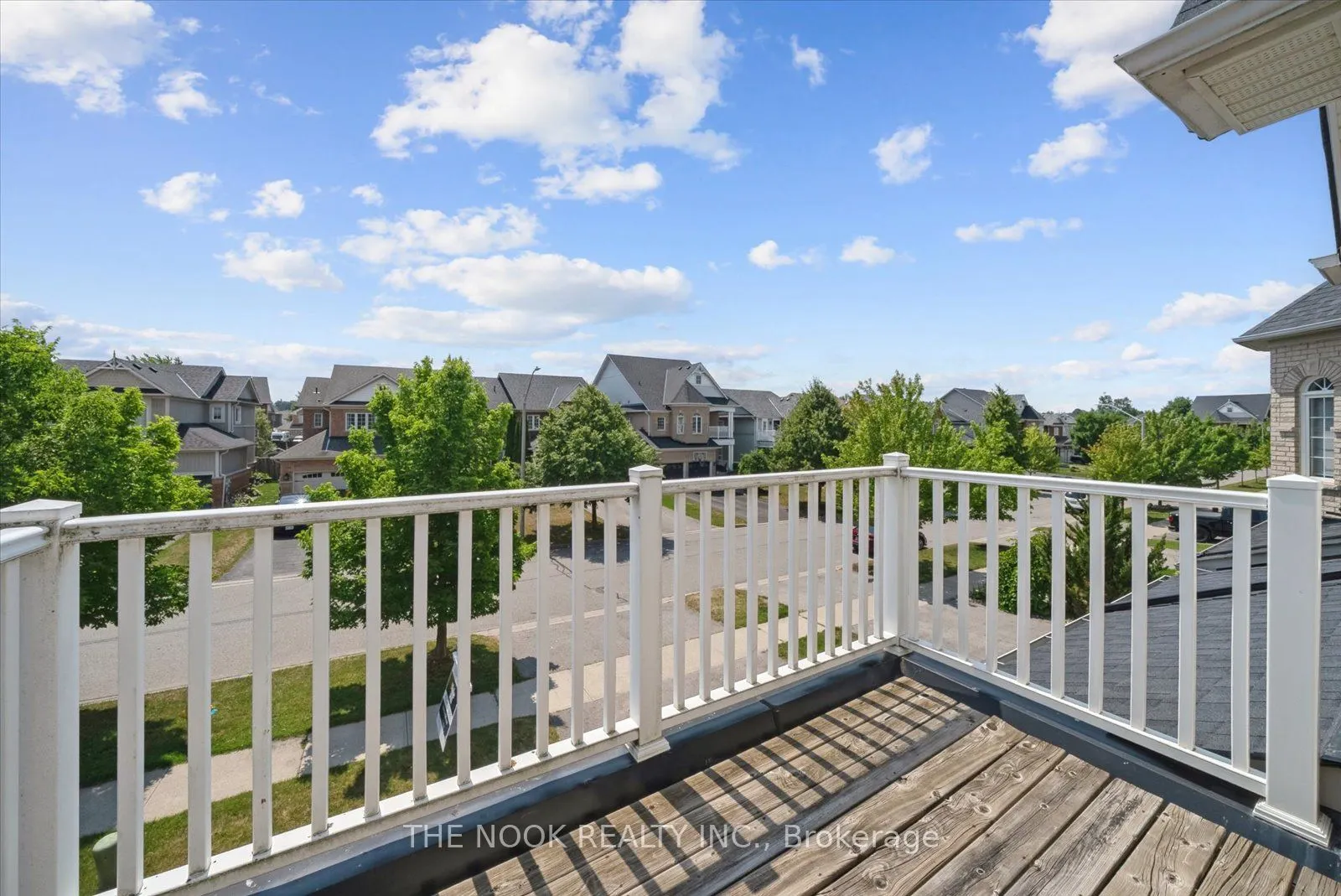 31 Queensplate Drive