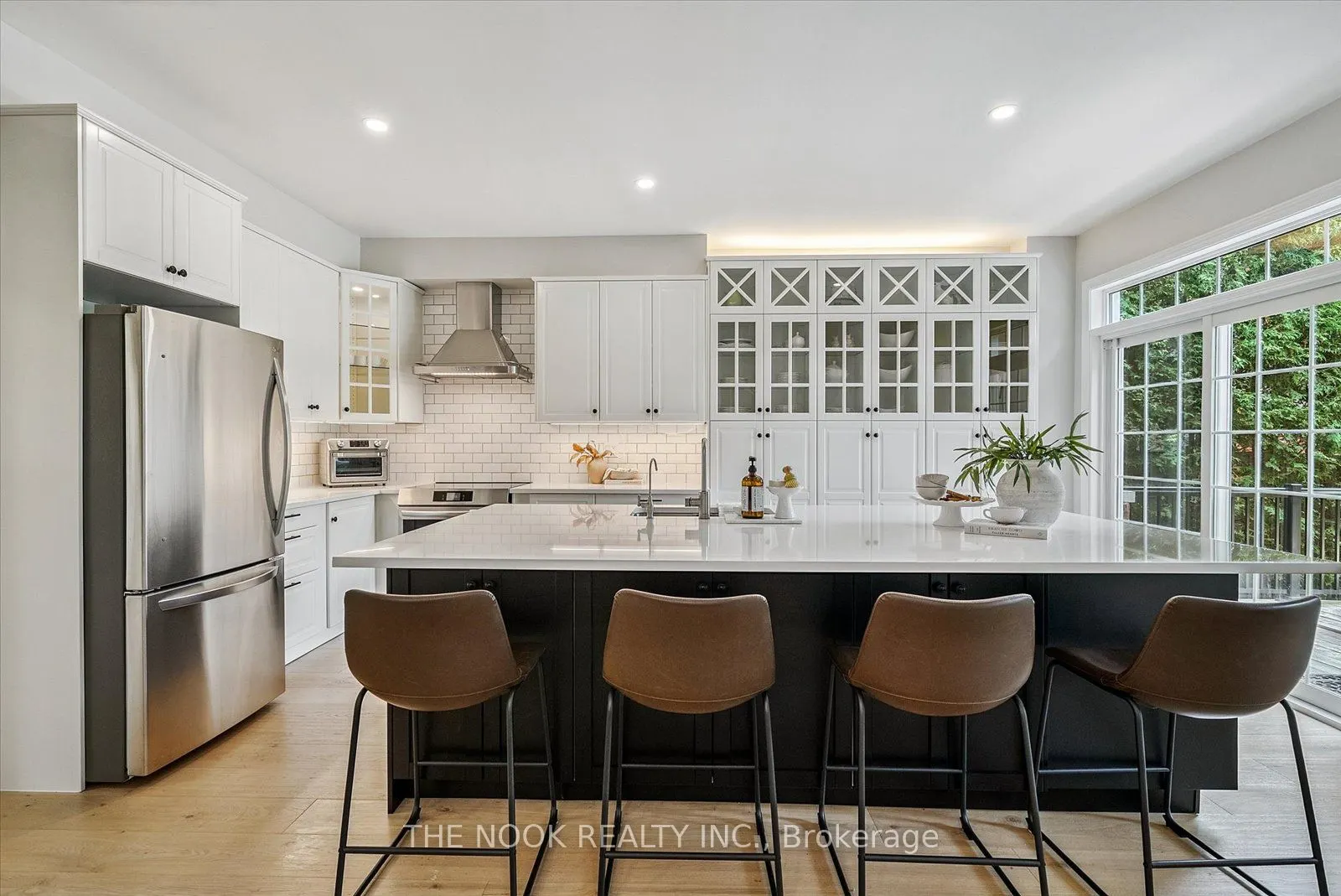 31 Queensplate Drive
