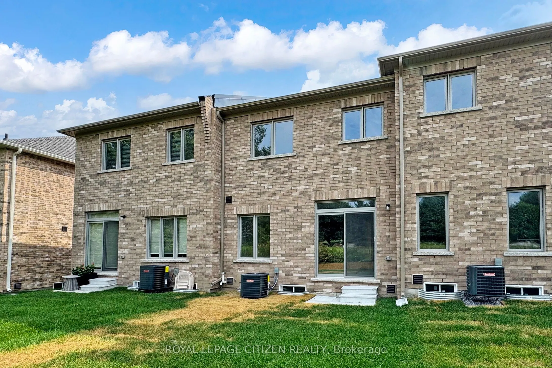 134 North Garden Boulevard