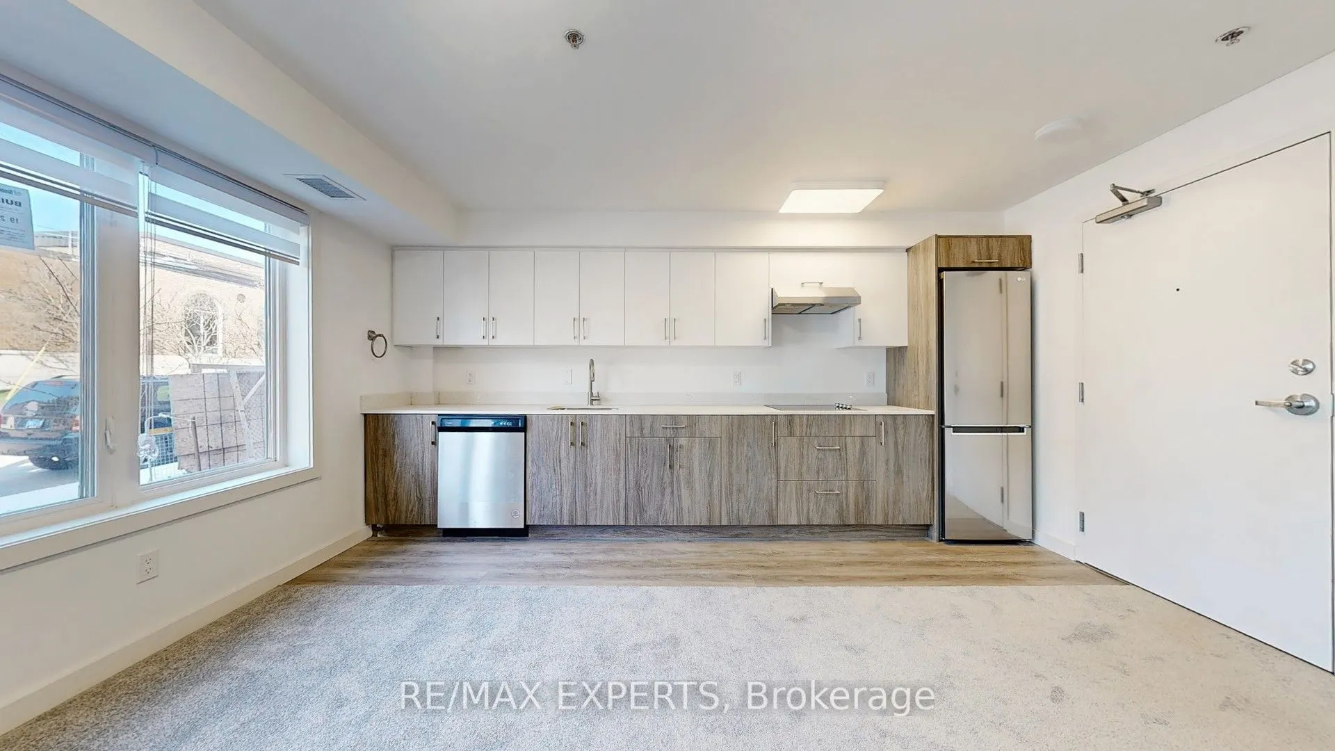 45 Connaught Avenue, #101