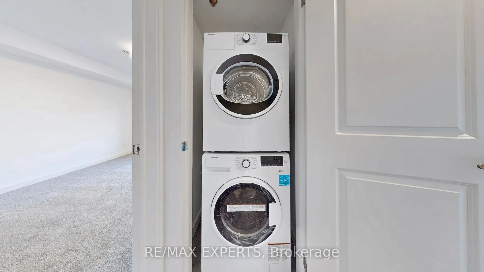 45 Connaught Avenue, #101