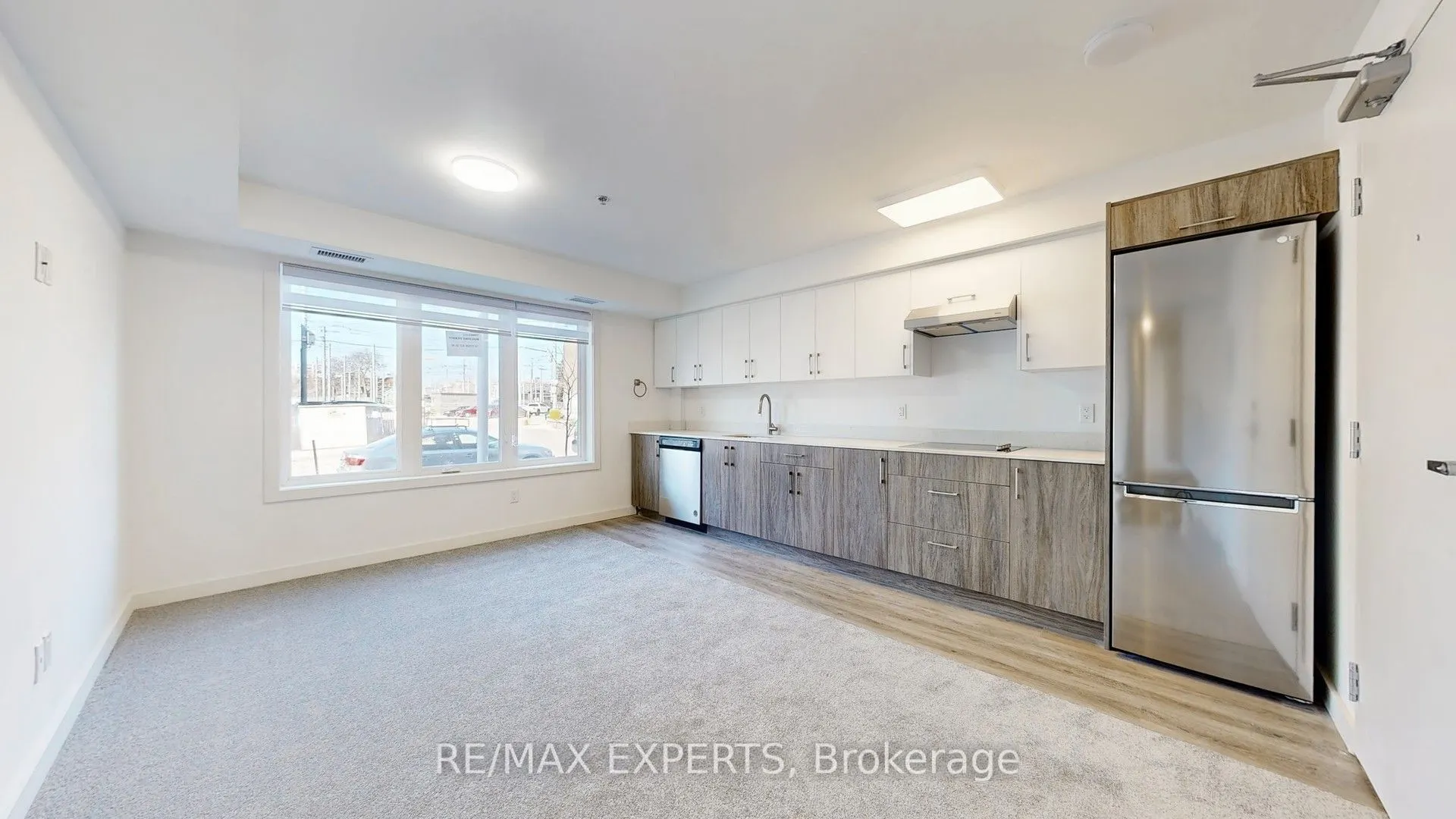 45 Connaught Avenue, #101