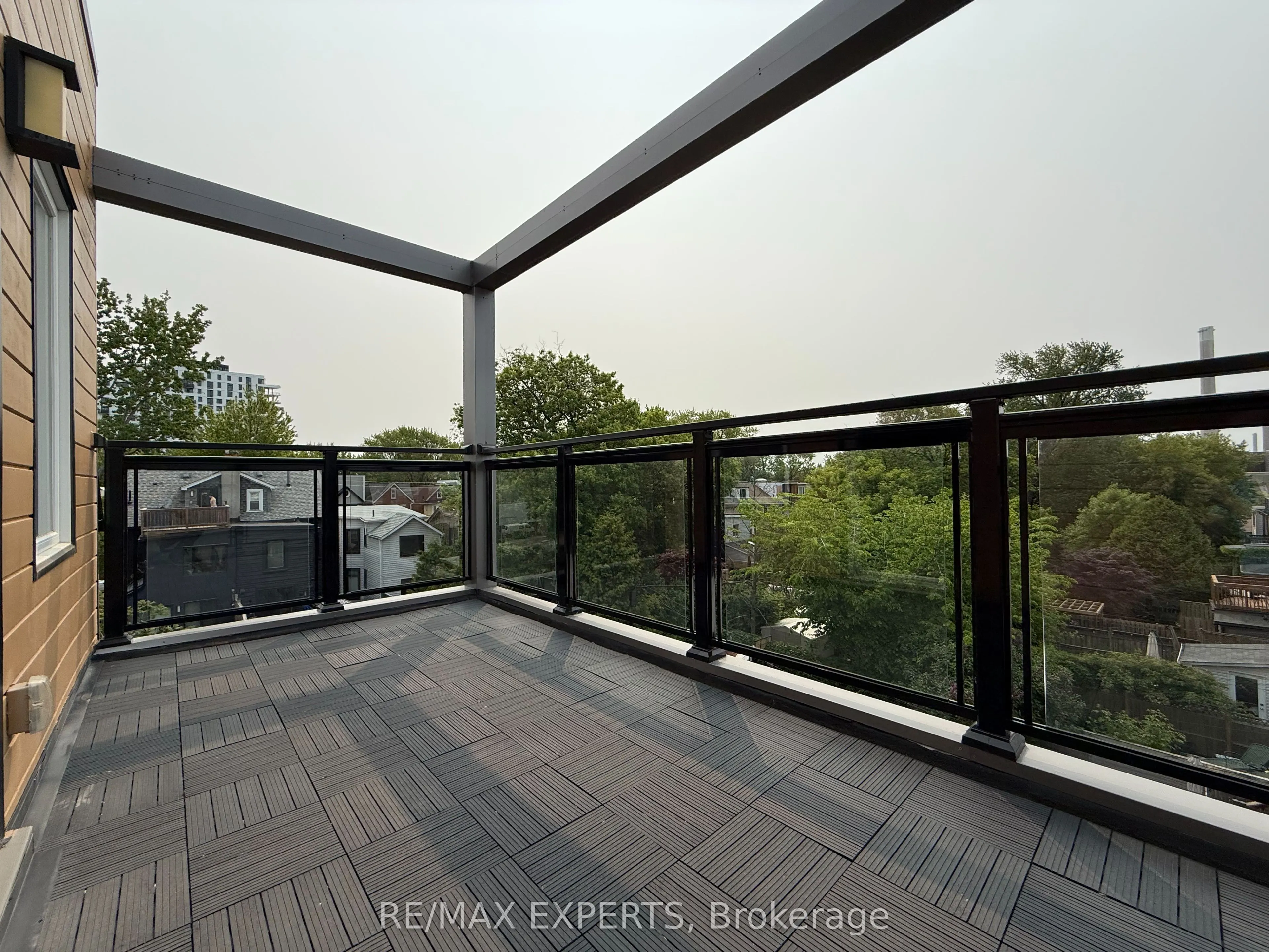 45 Connaught Avenue, #403