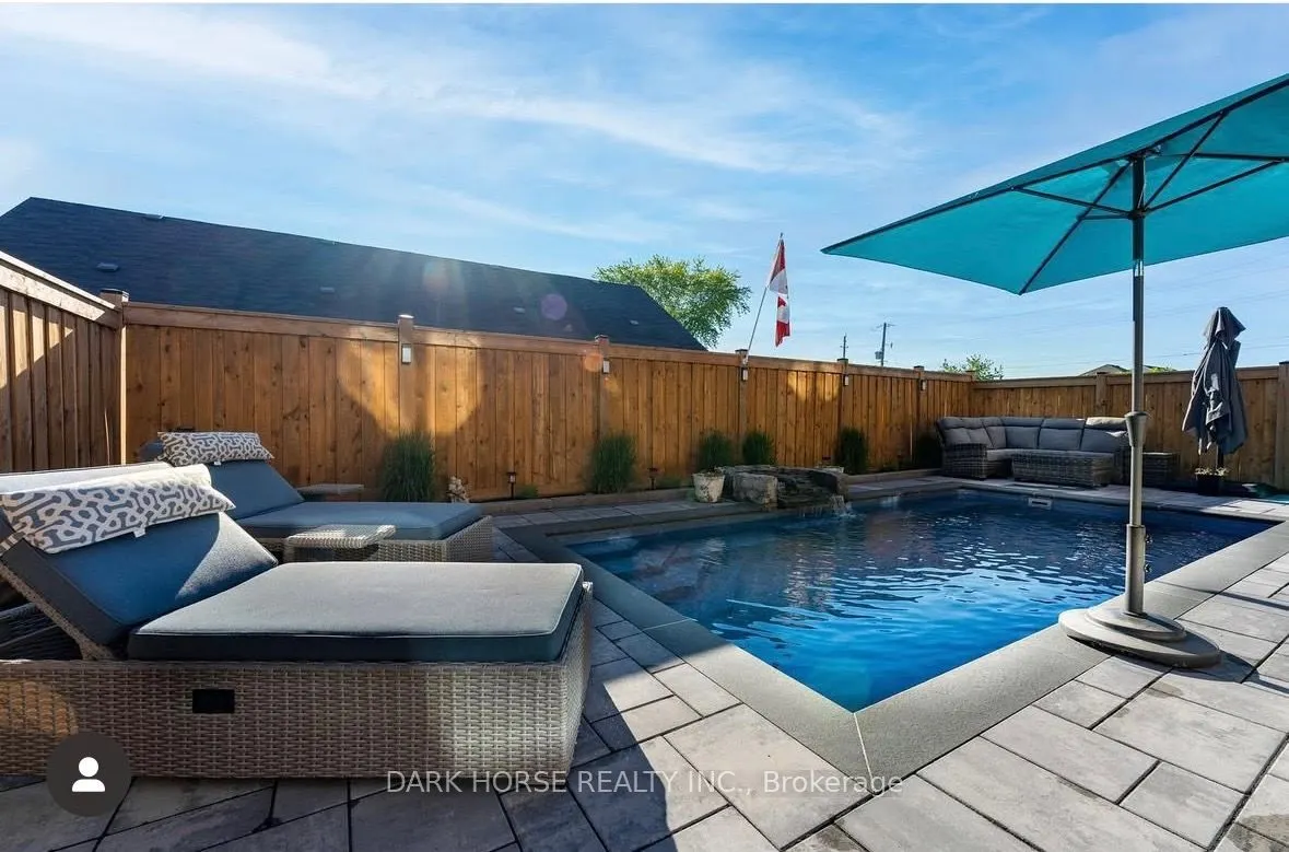 420 Northglen Boulevard