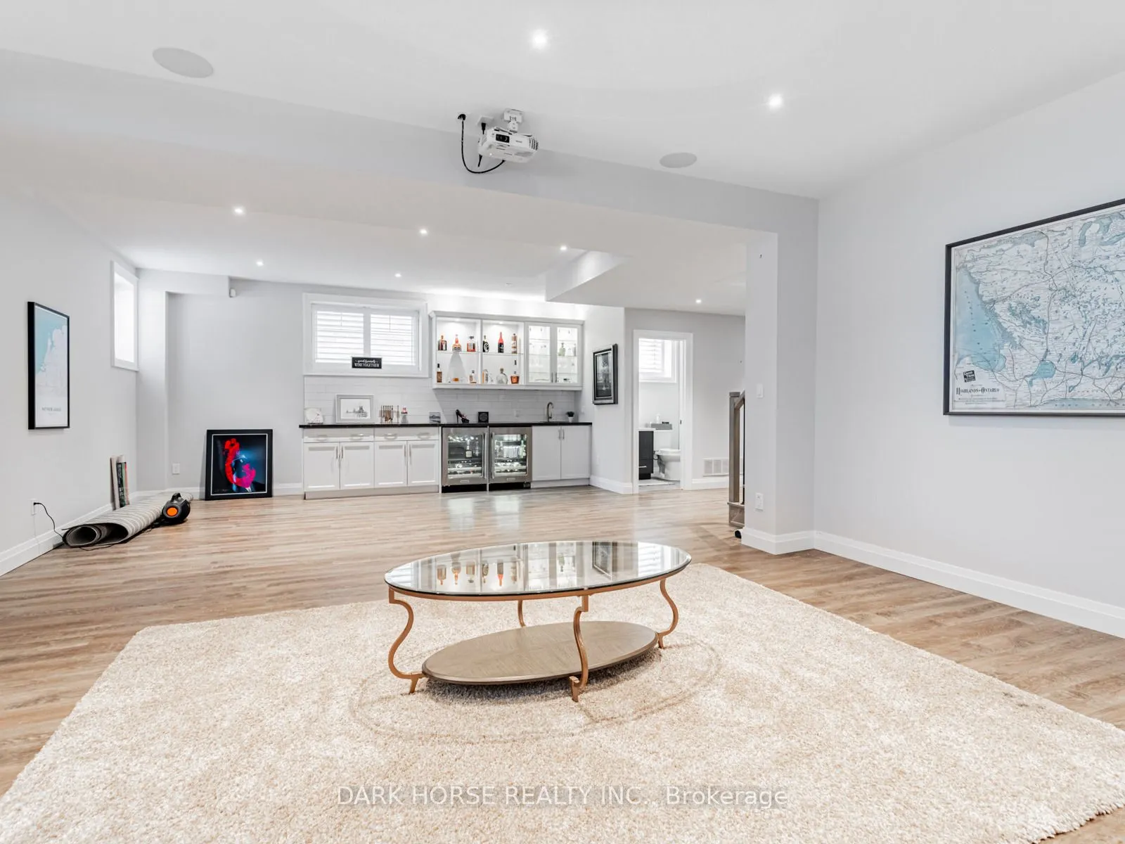420 Northglen Boulevard