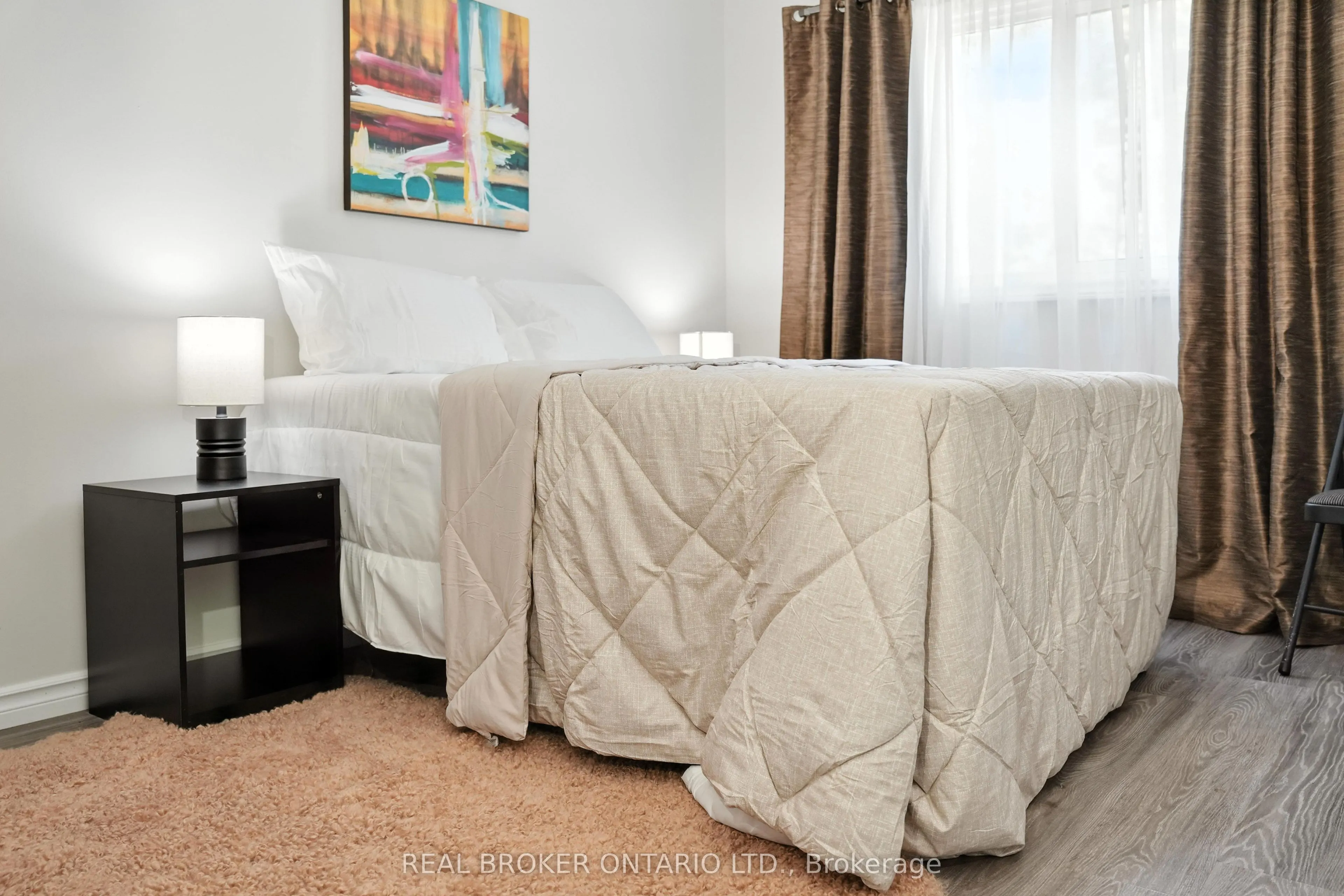 350 Camelot Court, #19