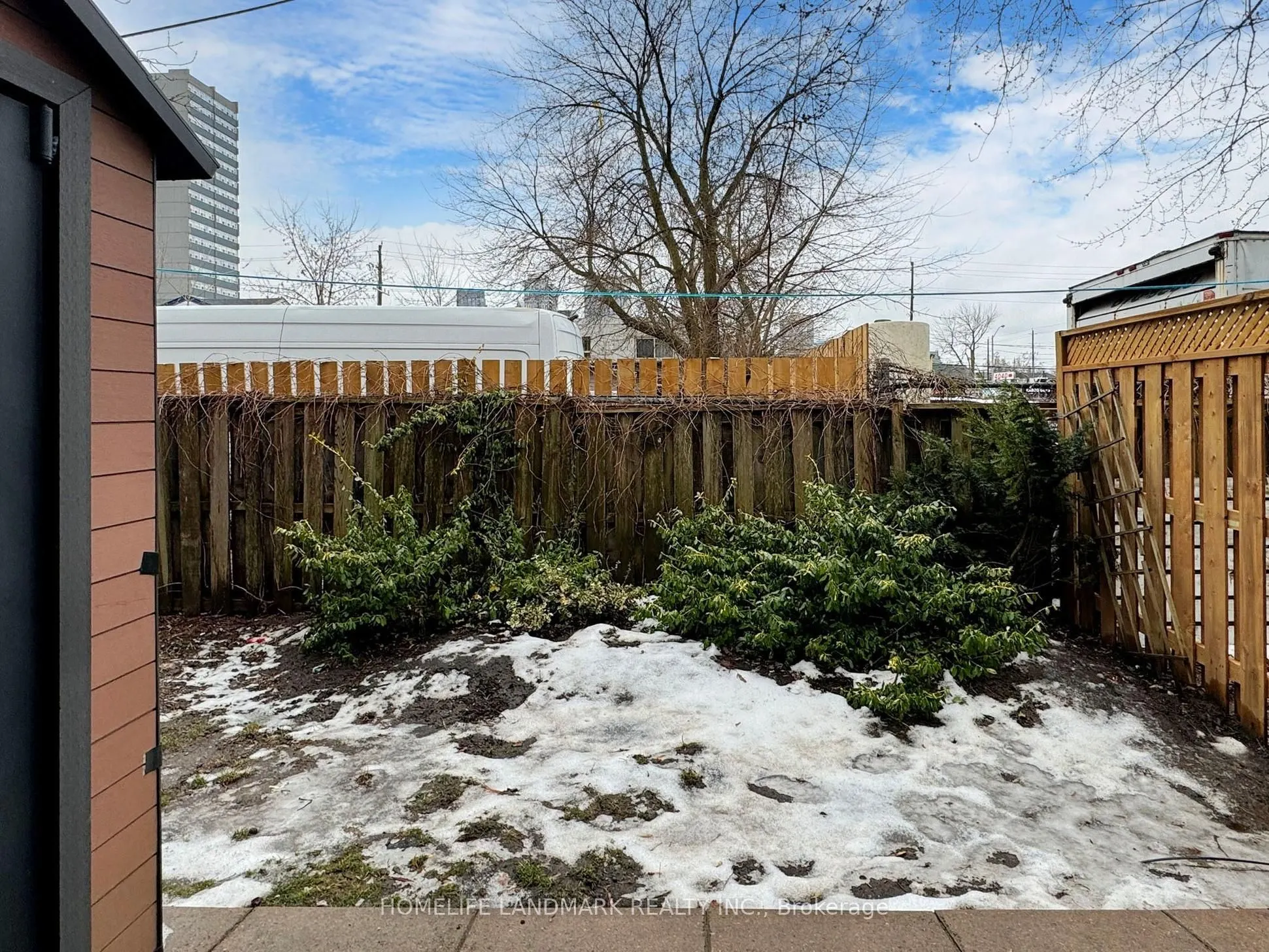 10 Reidmount Avenue, #7