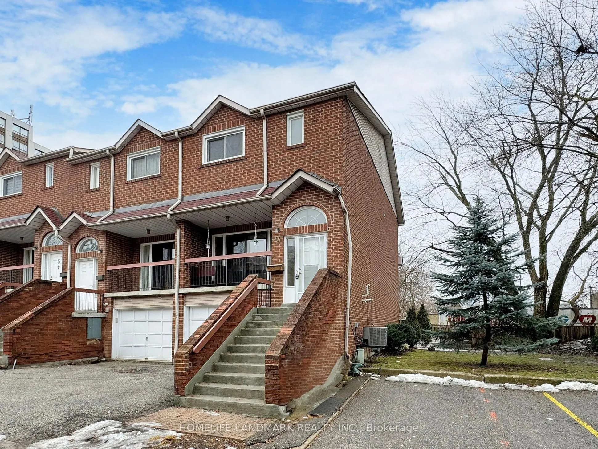 10 Reidmount Avenue, #7