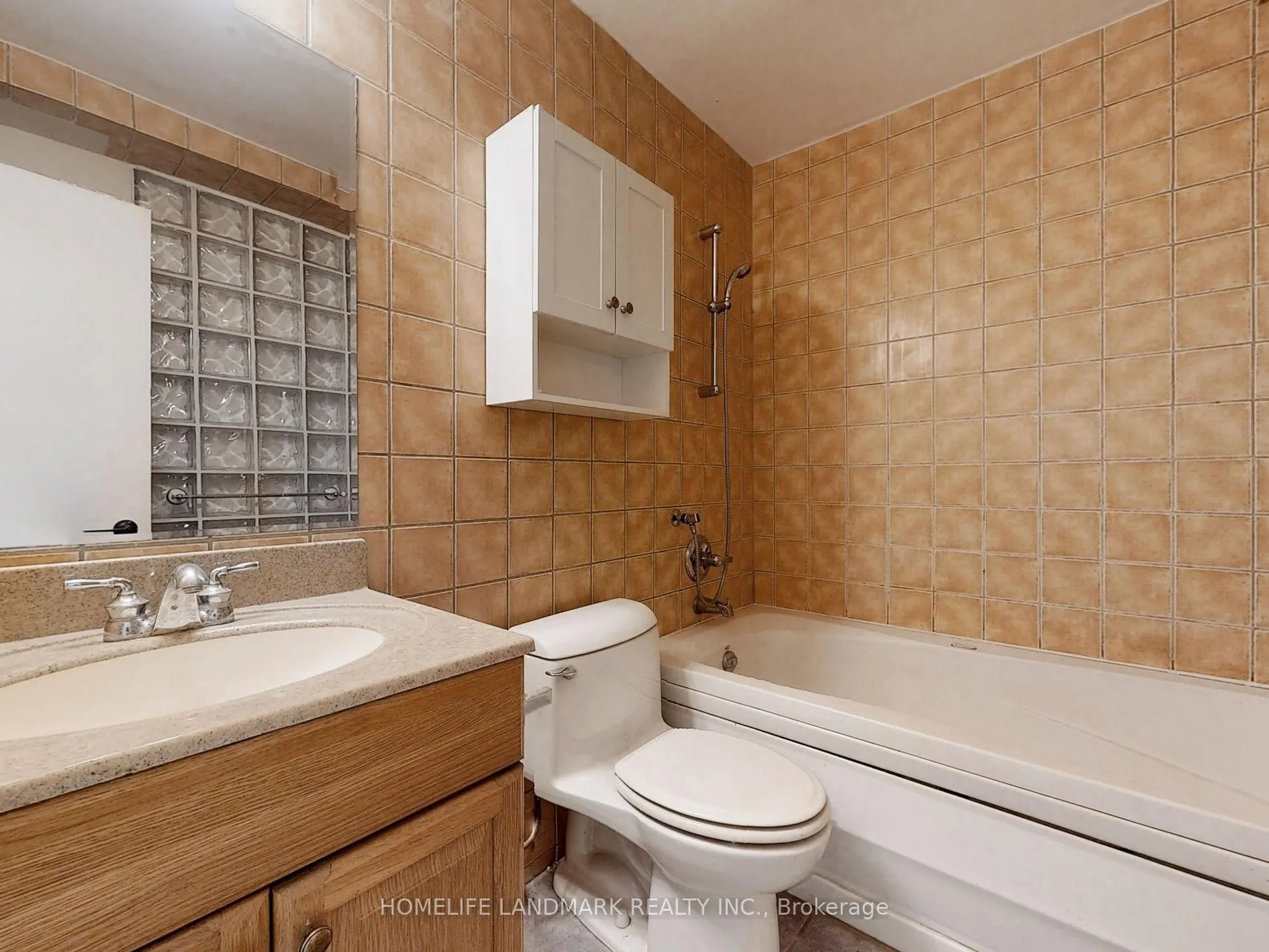 10 Reidmount Avenue, #7