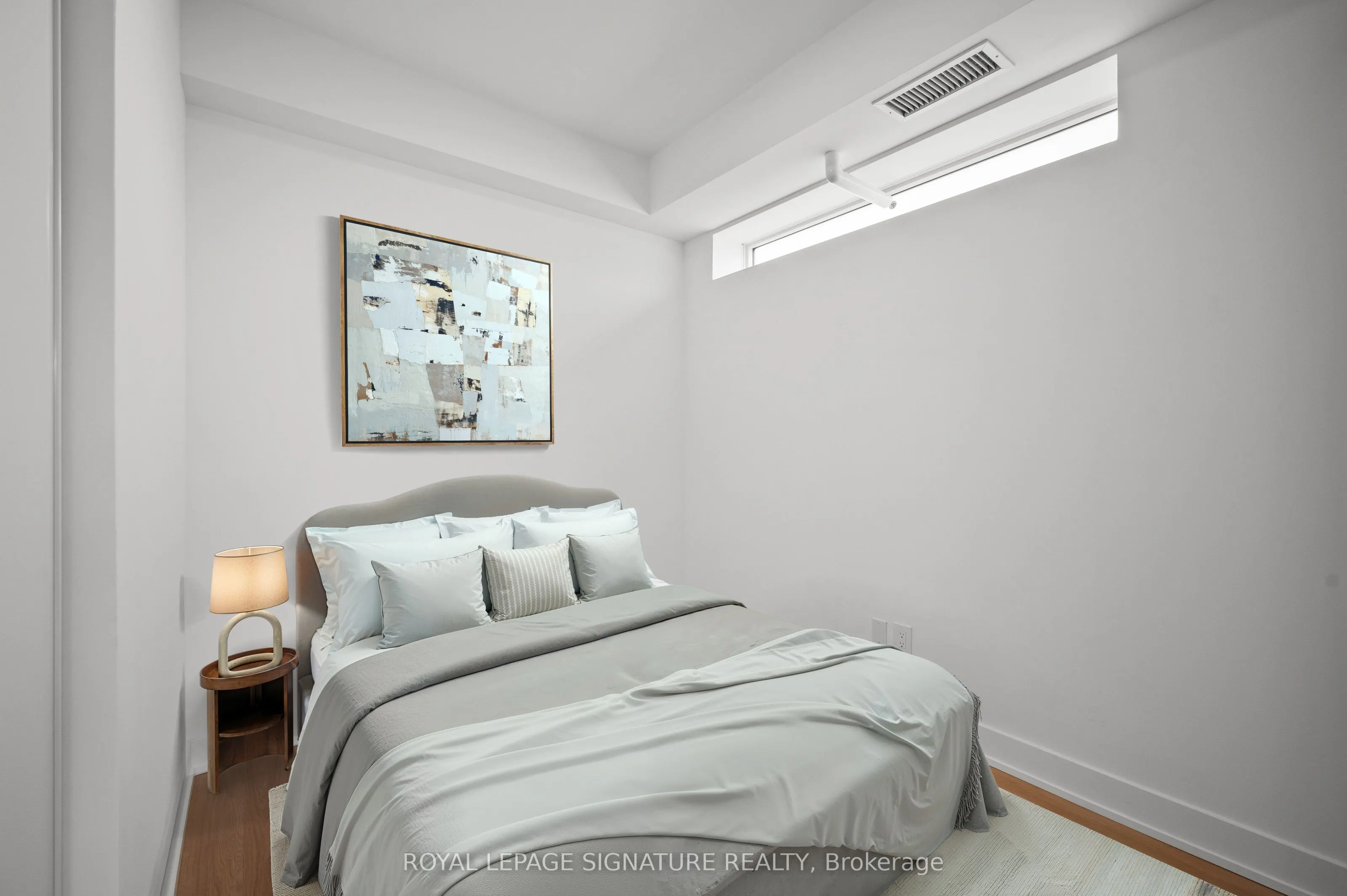 1285 Queen Street E, #402