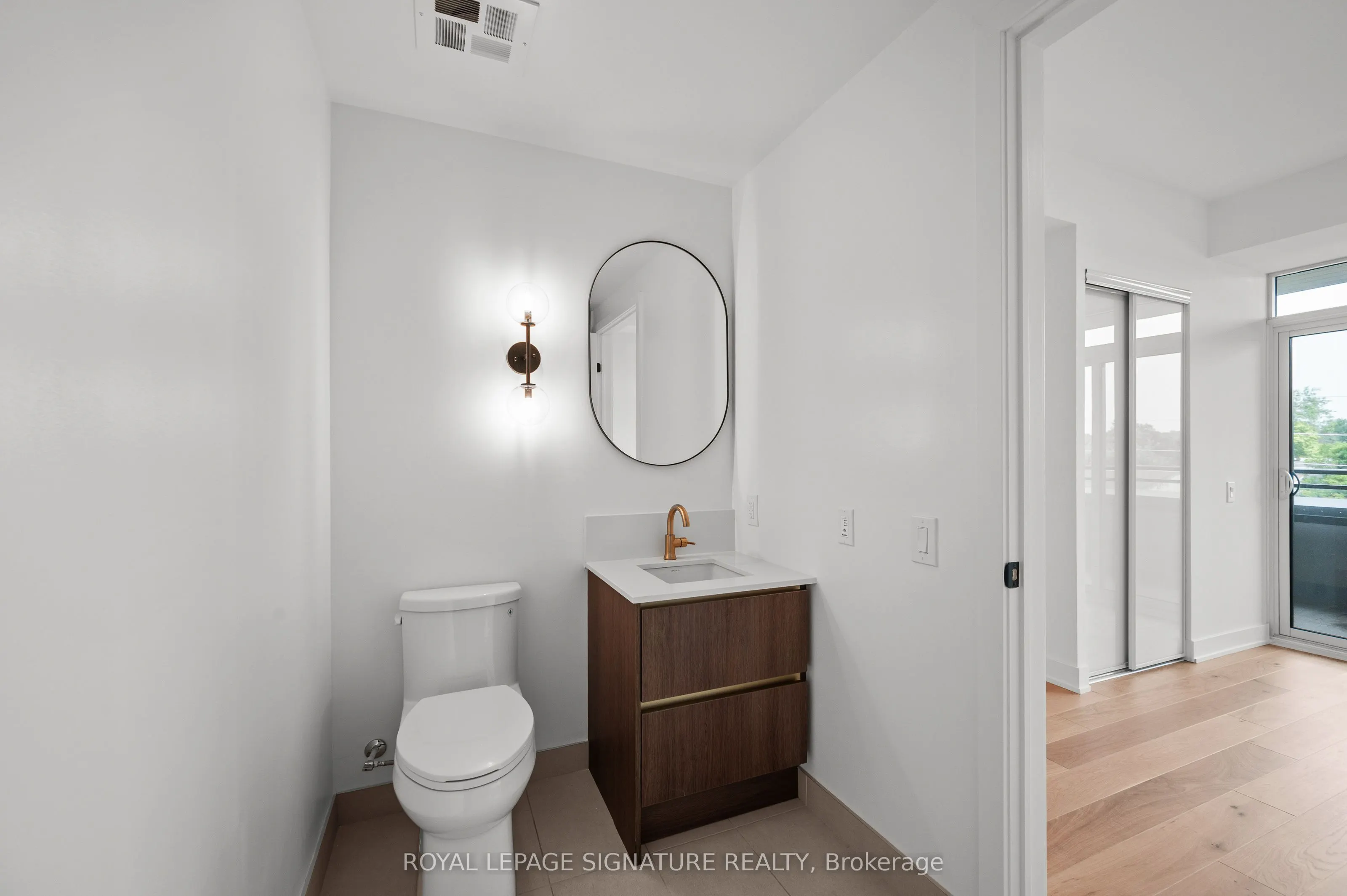 1285 Queen Street E, #402