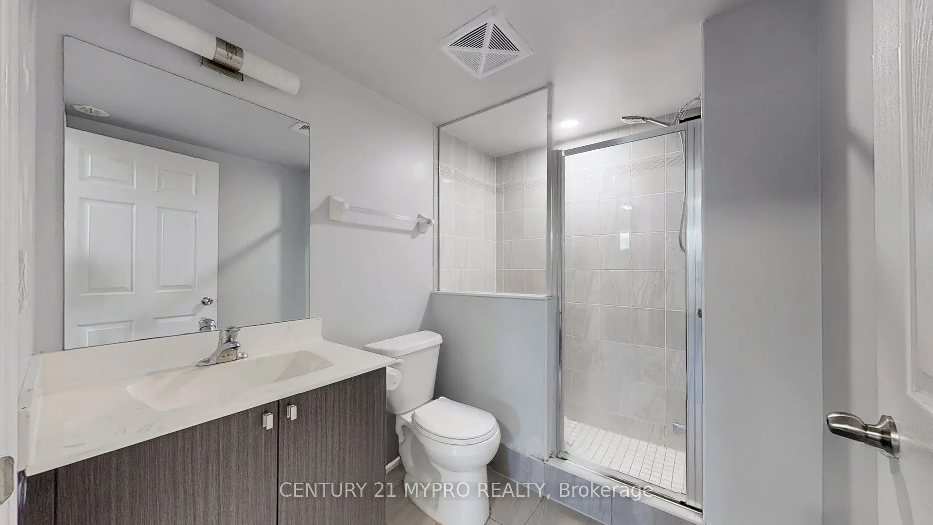 515 Kingbird Grove, #135