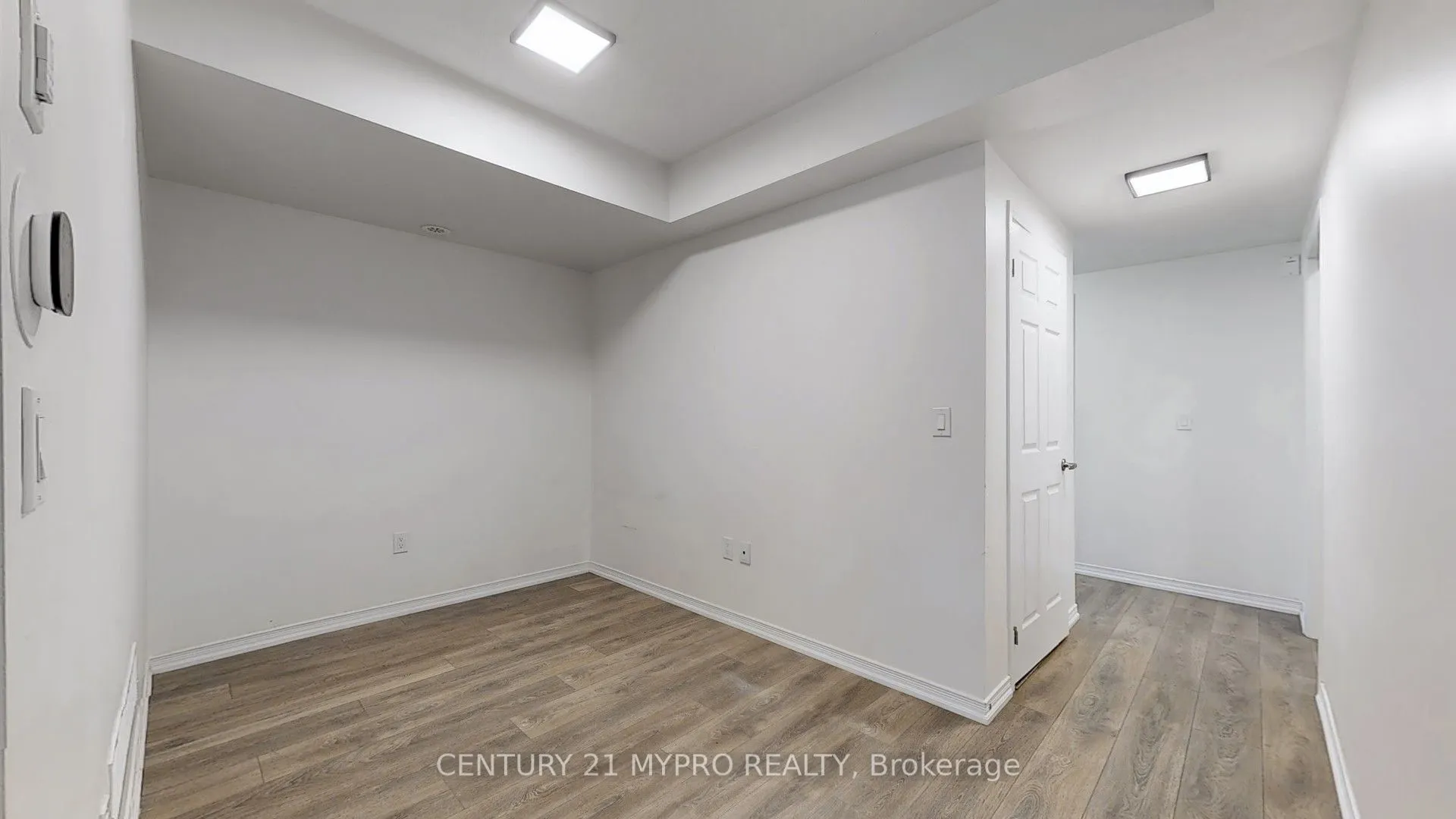515 Kingbird Grove, #135