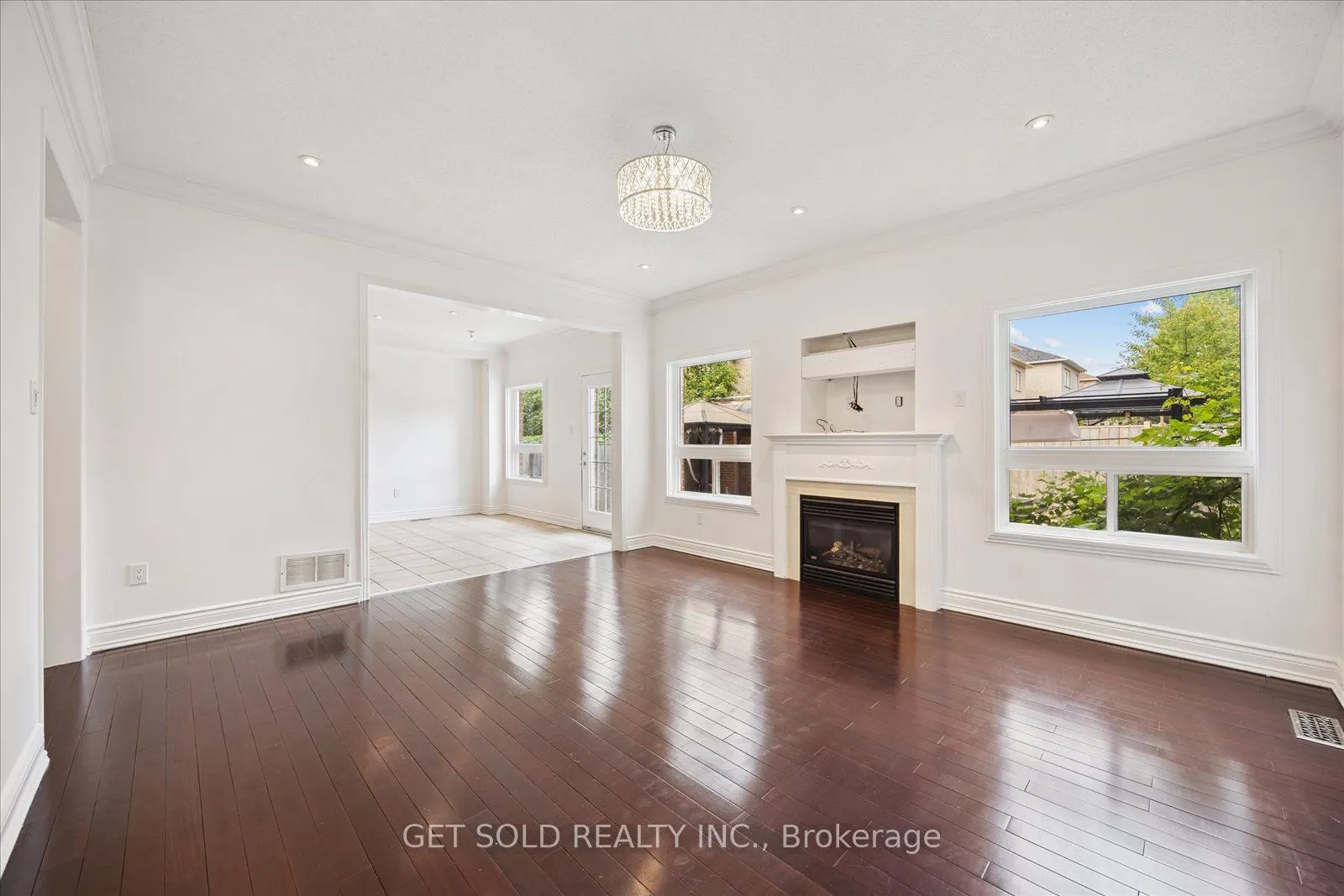 28 Barden Crescent