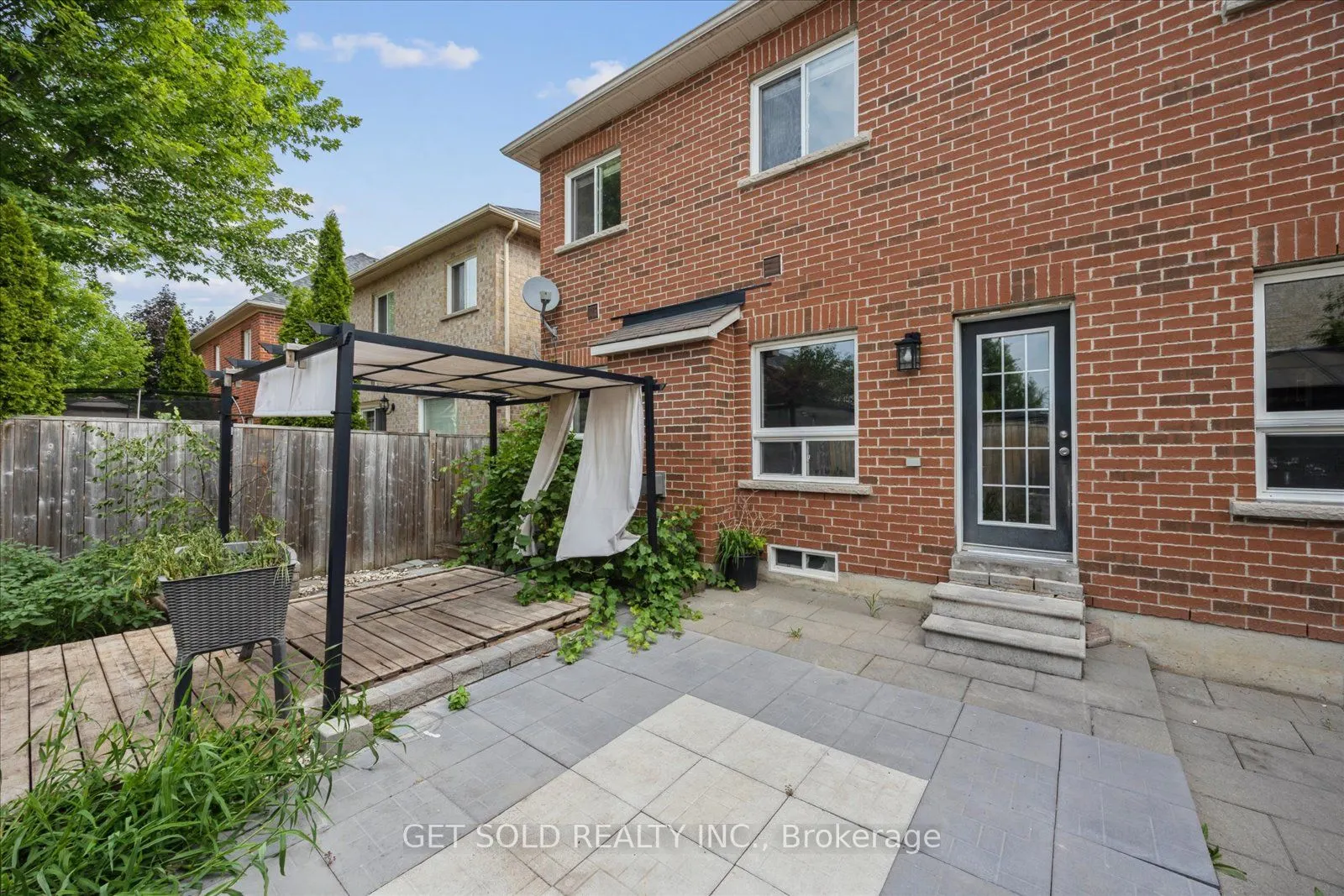 28 Barden Crescent