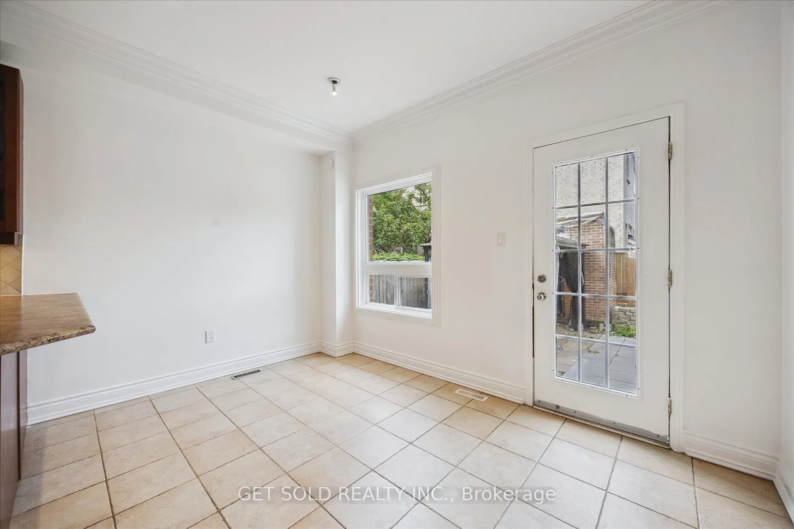 28 Barden Crescent