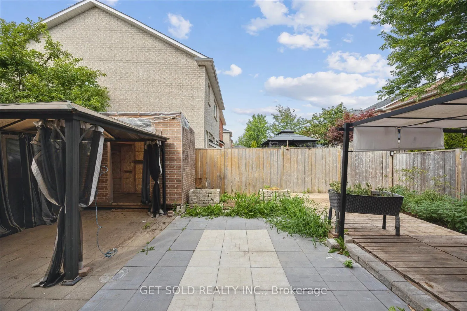 28 Barden Crescent