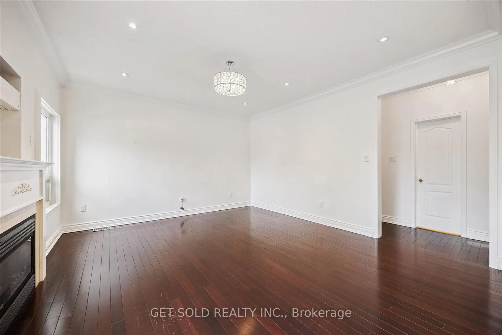 28 Barden Crescent
