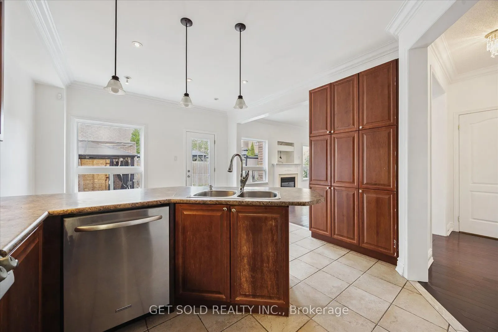 28 Barden Crescent