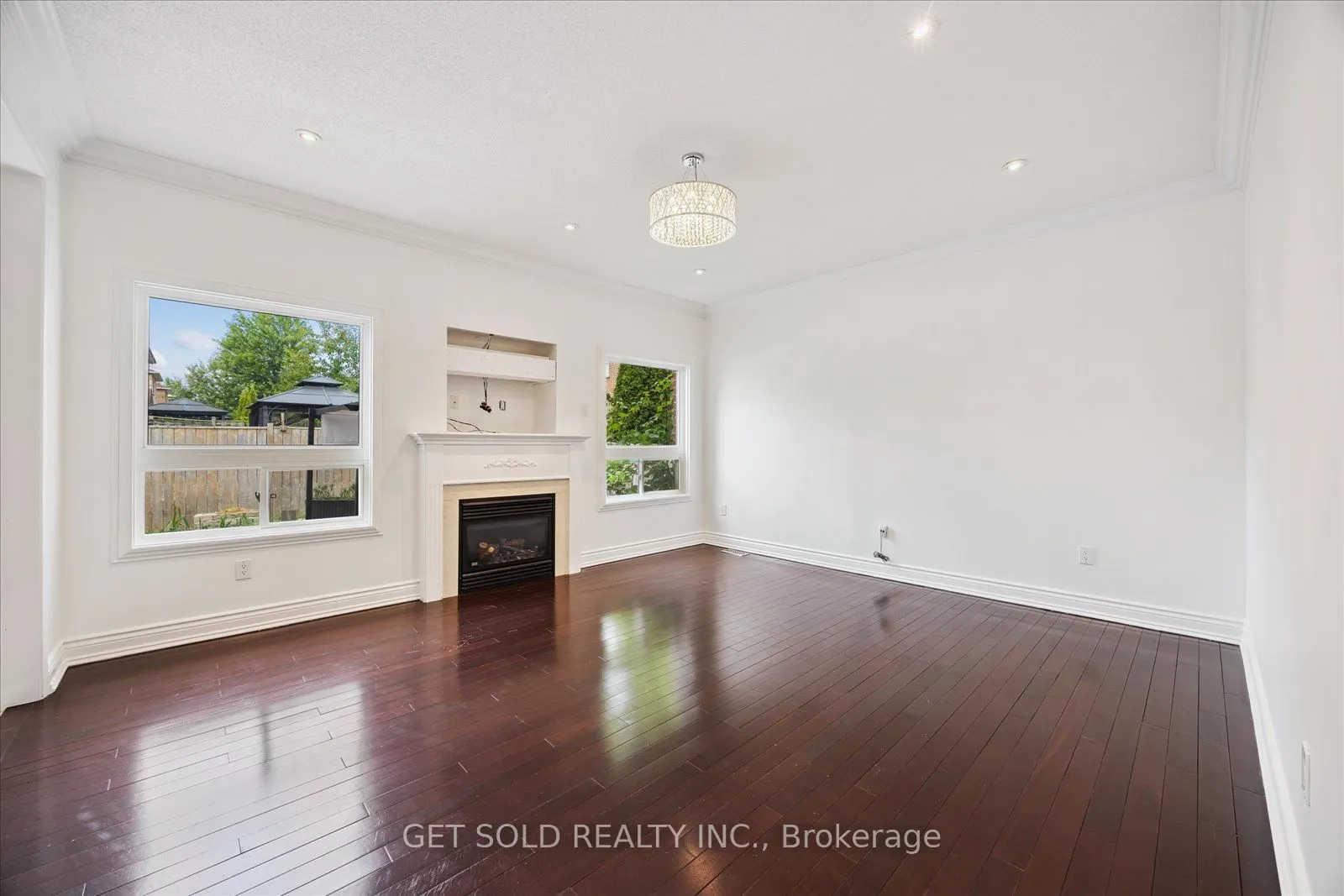 28 Barden Crescent