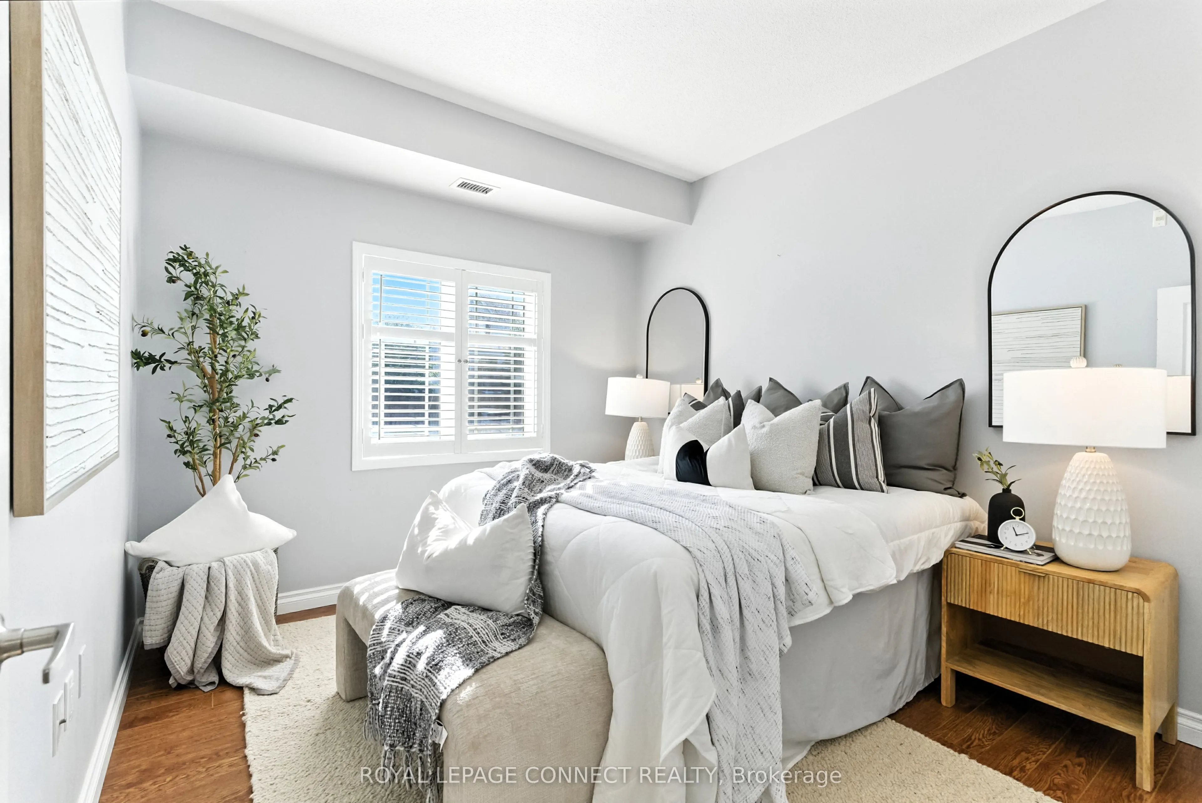 1 Sidney Lane, #107