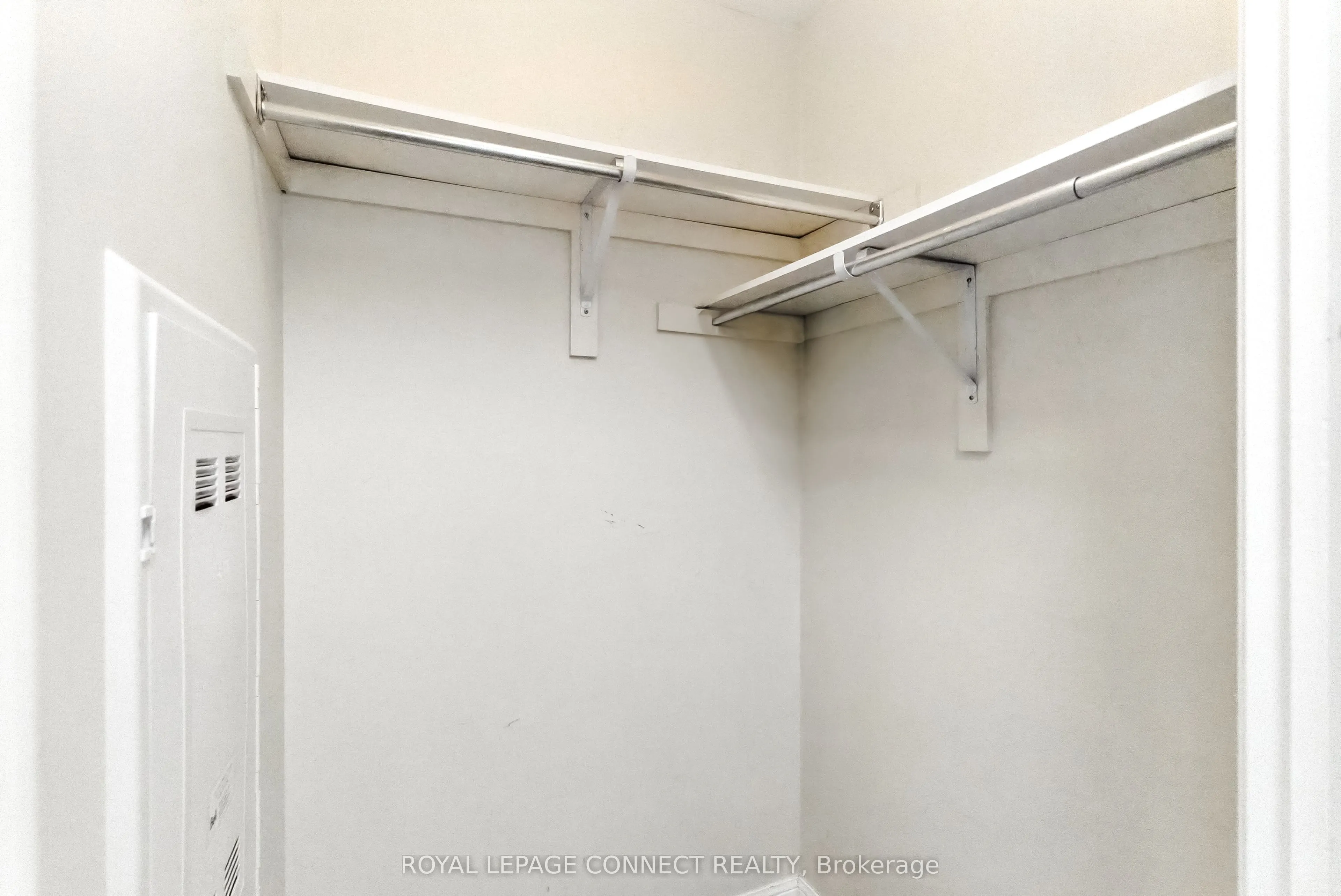 1 Sidney Lane, #107