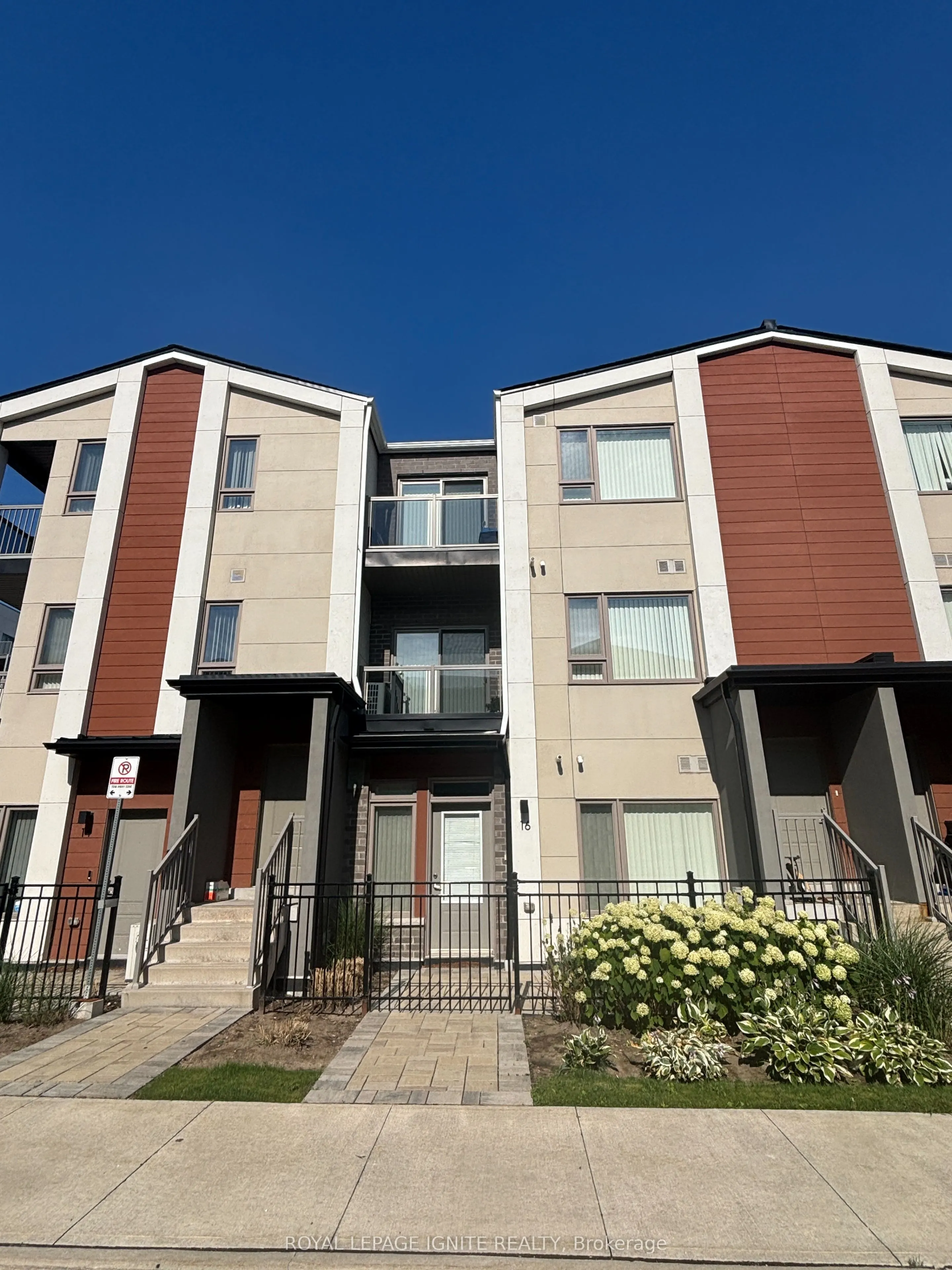 60 Orchid Place Drive #16