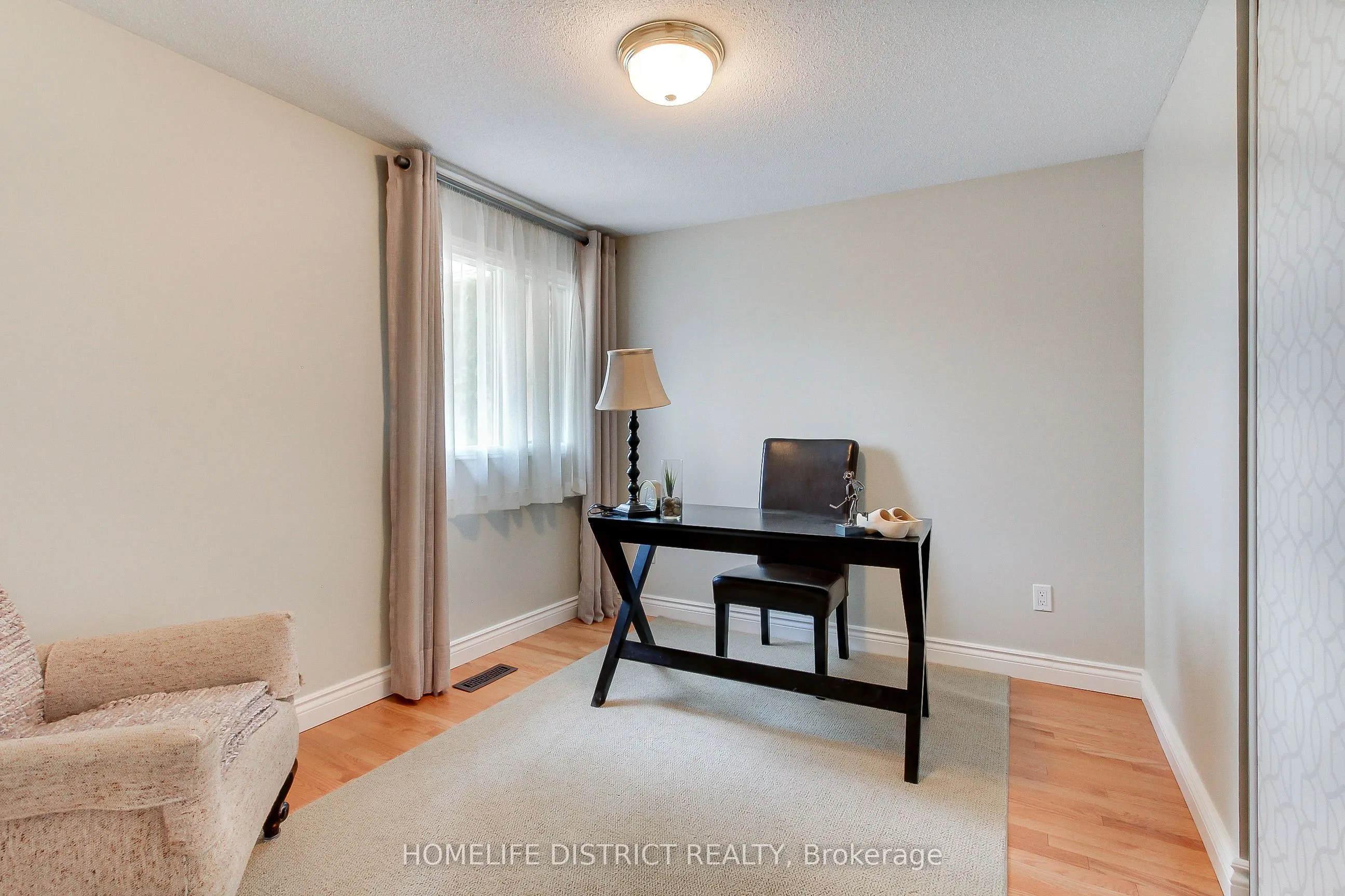 43 Daniels Crescent