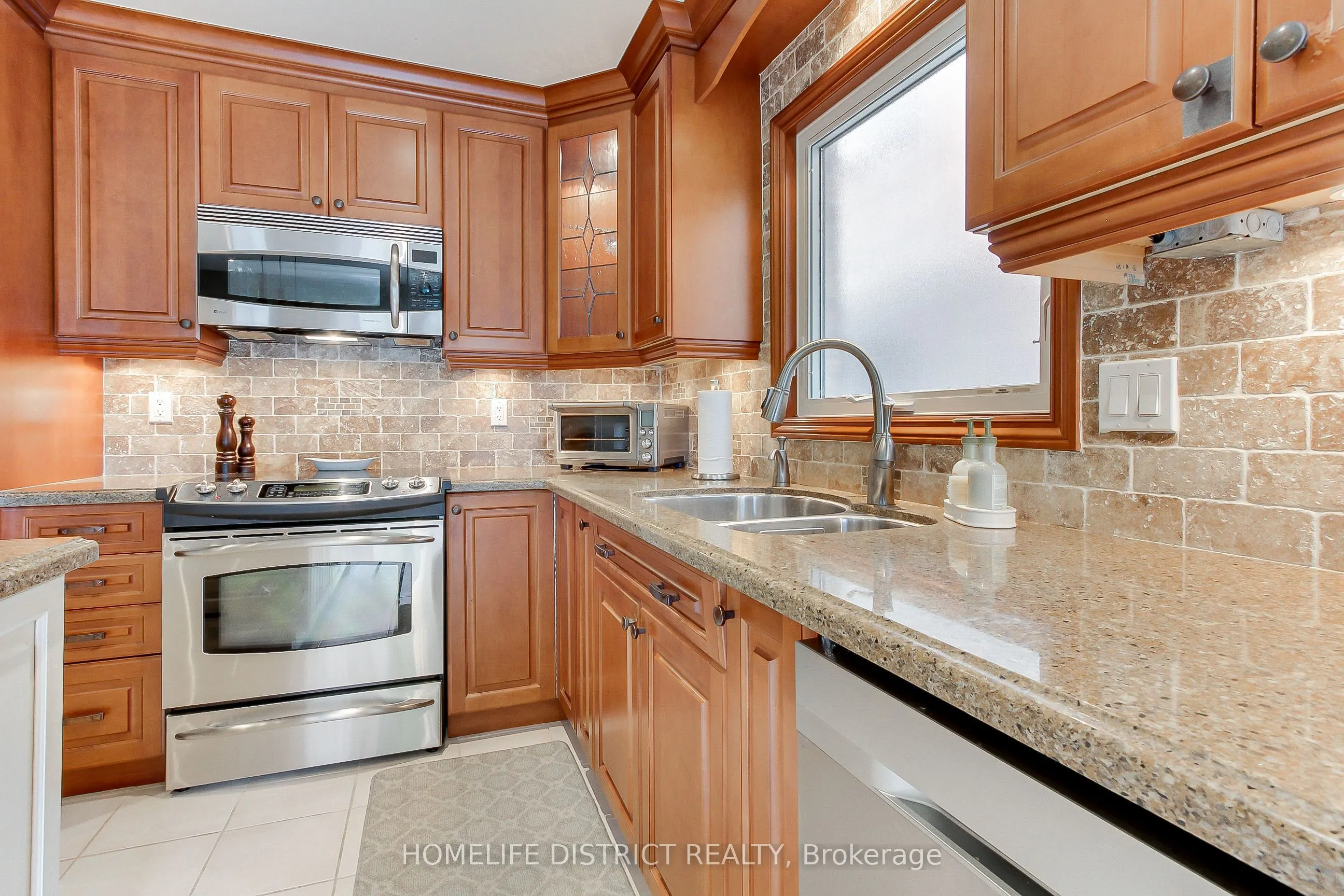 43 Daniels Crescent