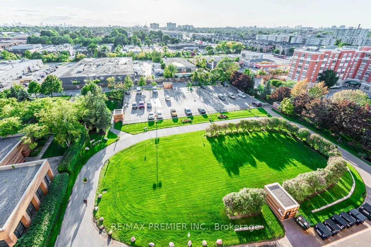 330 McCowan Road, #1114