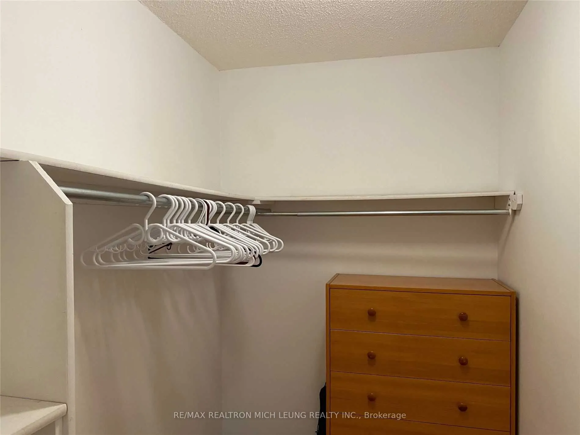 75 Bamburgh Circle, #1621