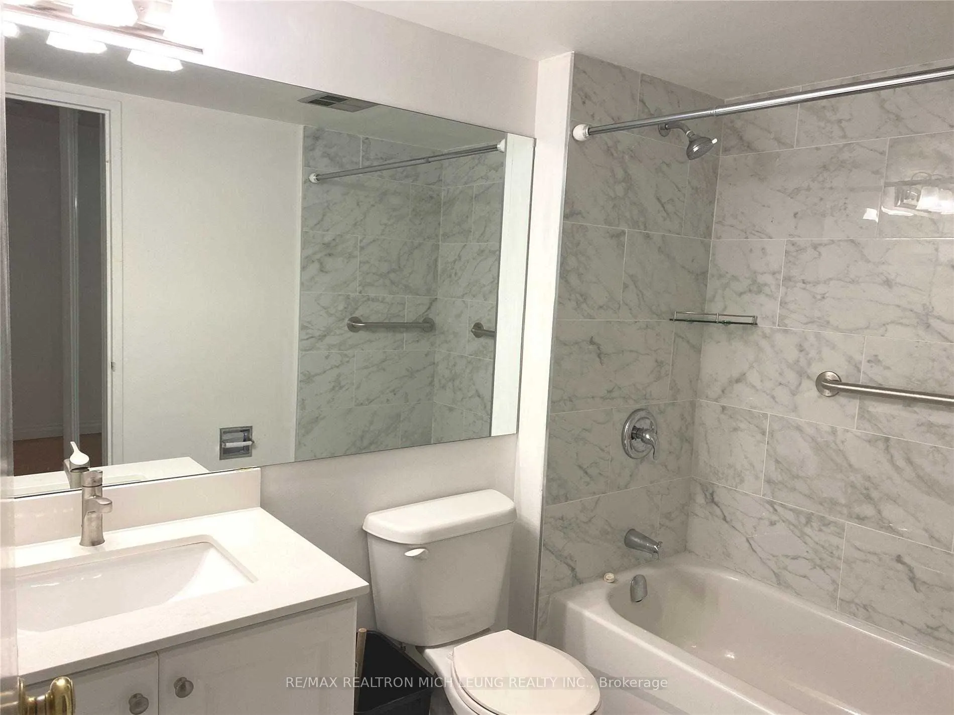 75 Bamburgh Circle, #1621