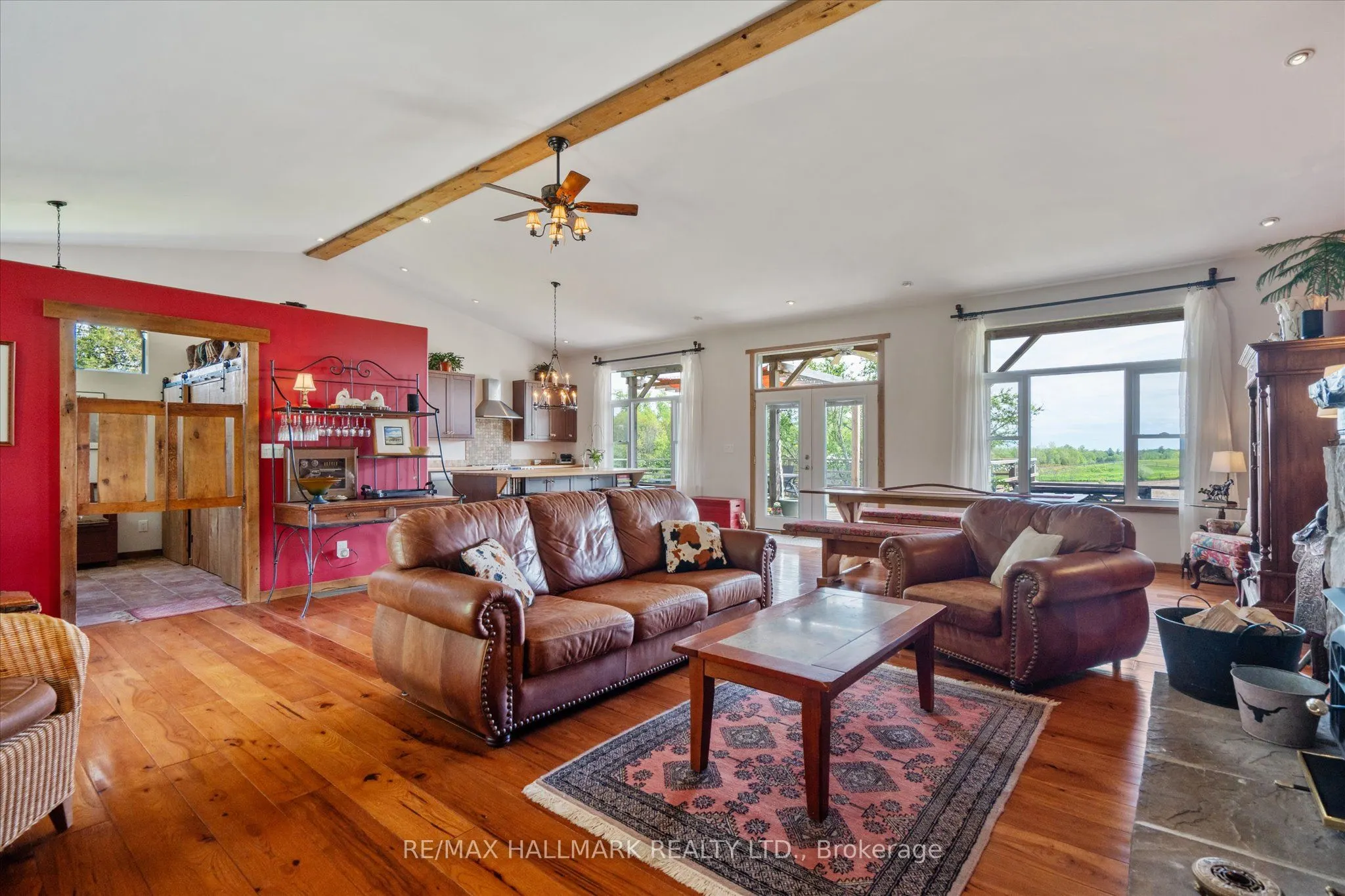 8473 Mercer Road