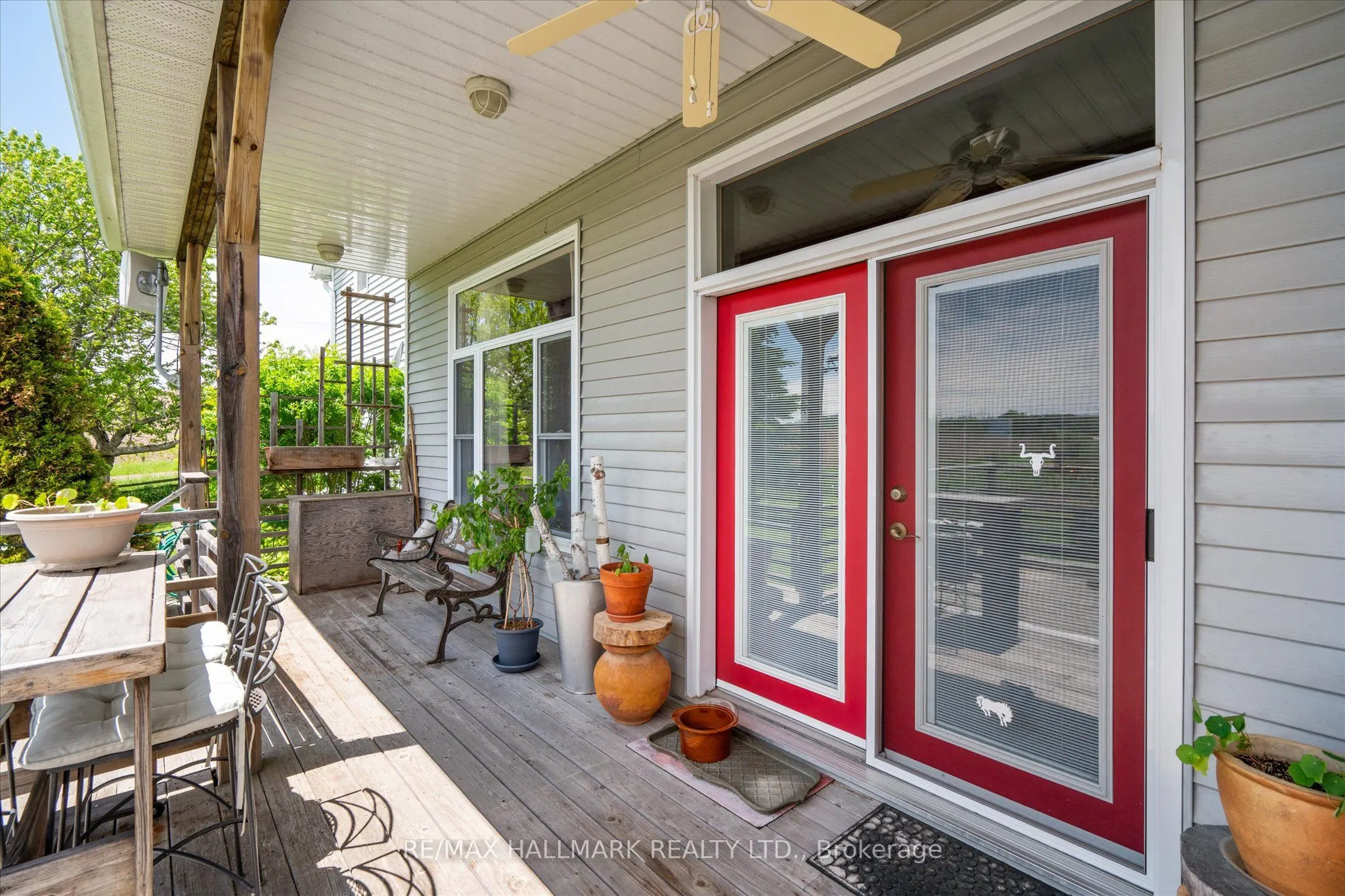 8473 Mercer Road