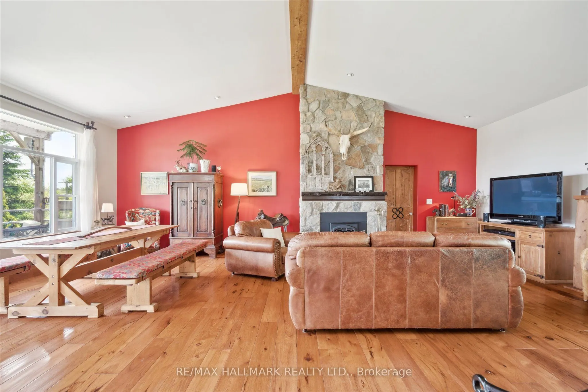 8473 Mercer Road