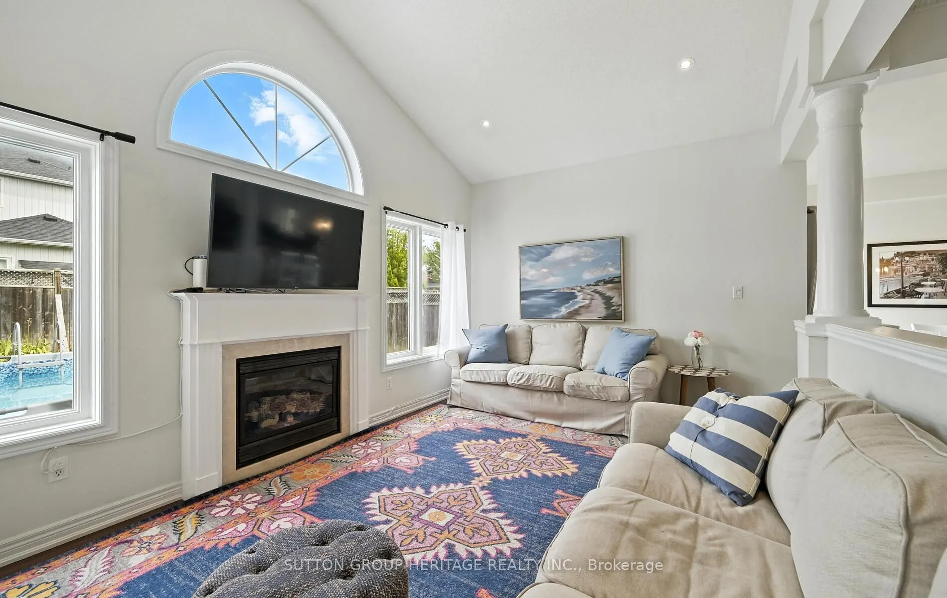 4 Barchester Crescent